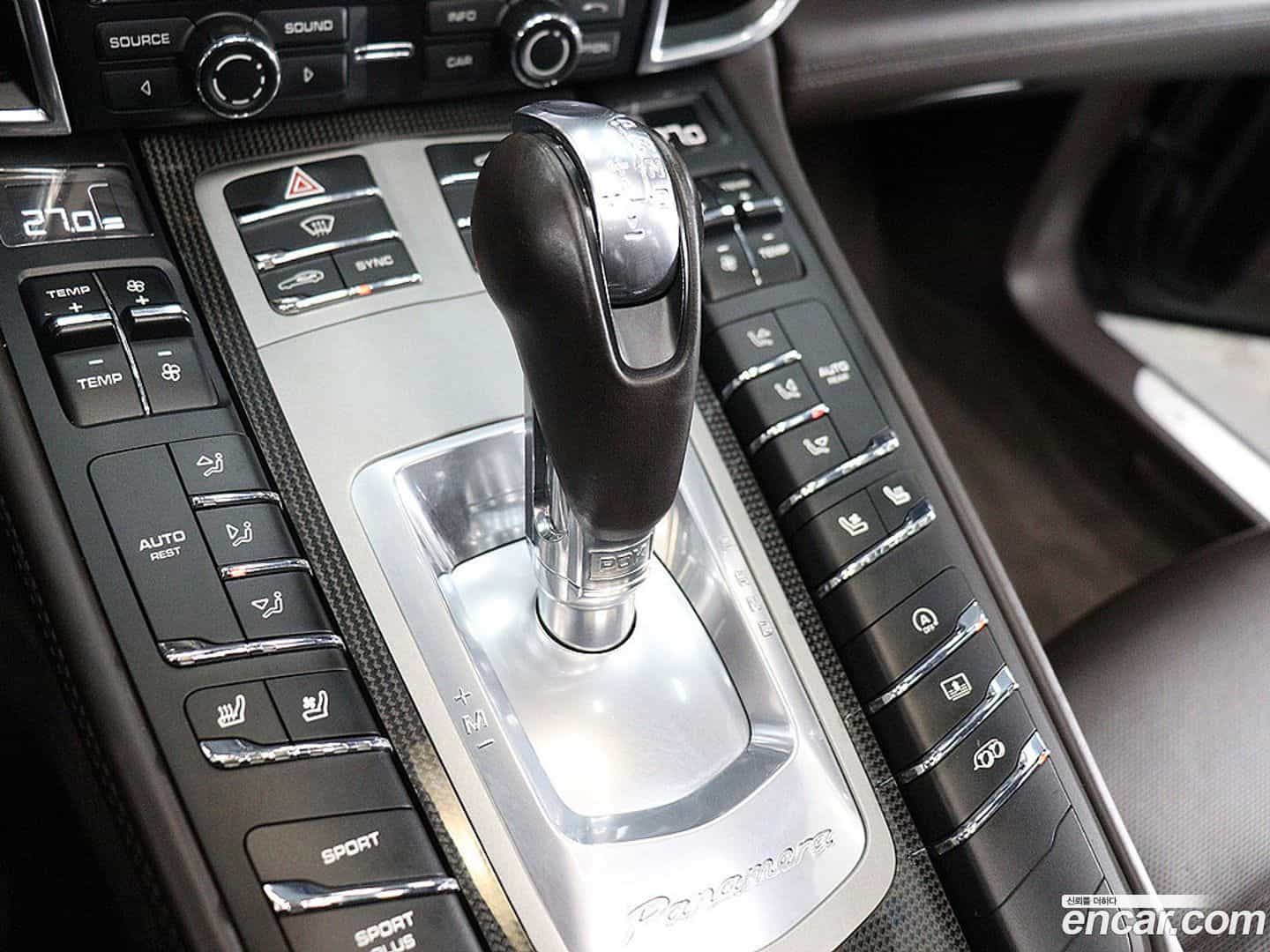 Panamera Porsche 2014.1-INNER-008