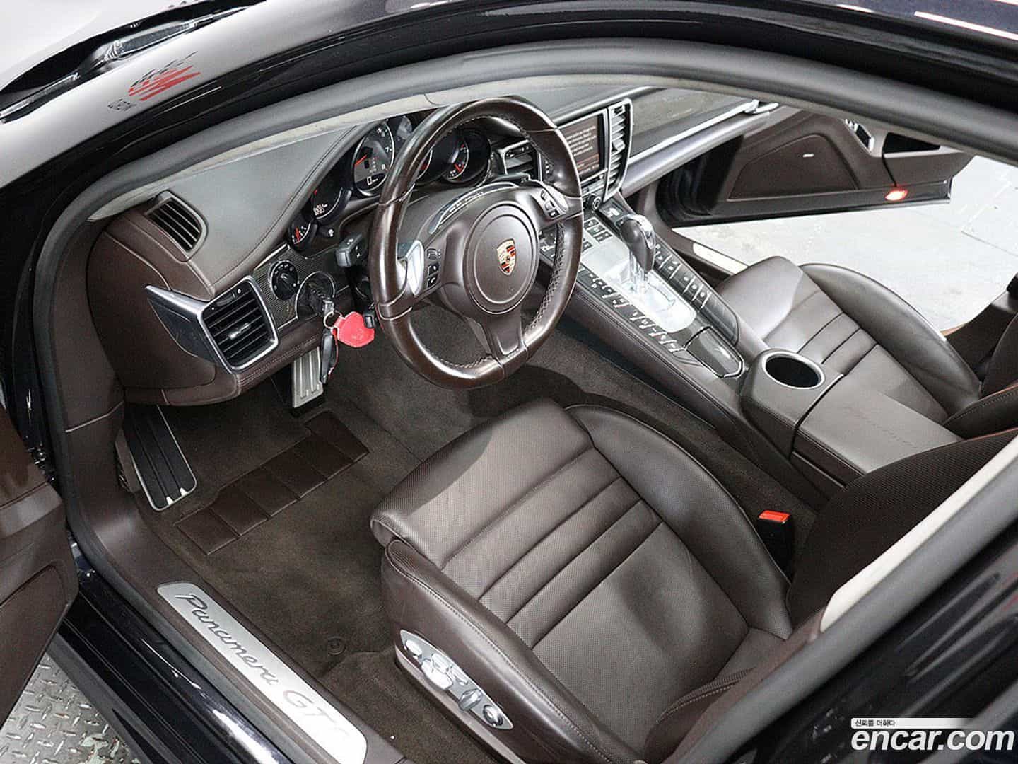 Panamera Porsche 2014.1-OPTION-020