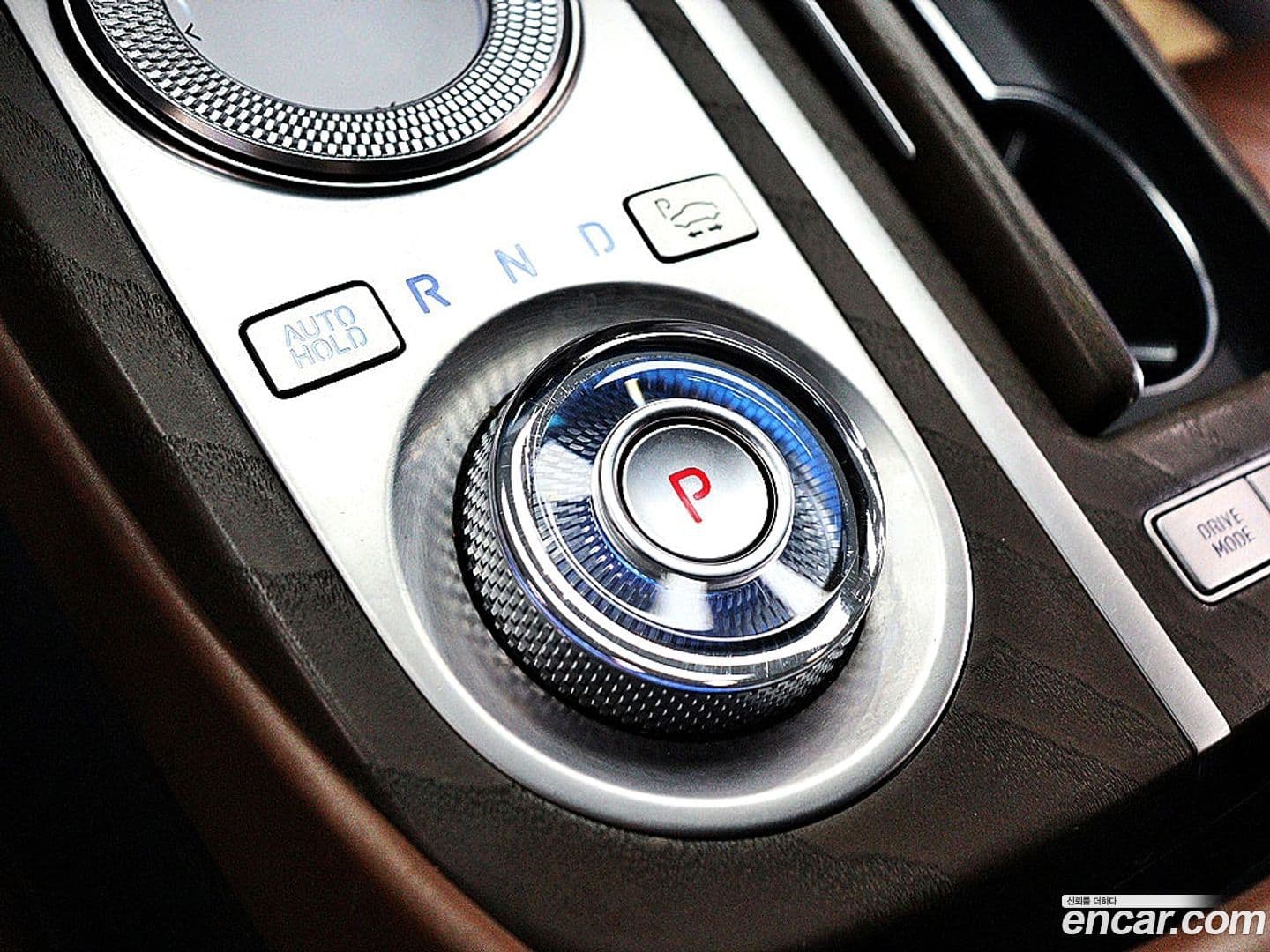 Main__Slider__Photo:G80 Genesis 2020.6-7