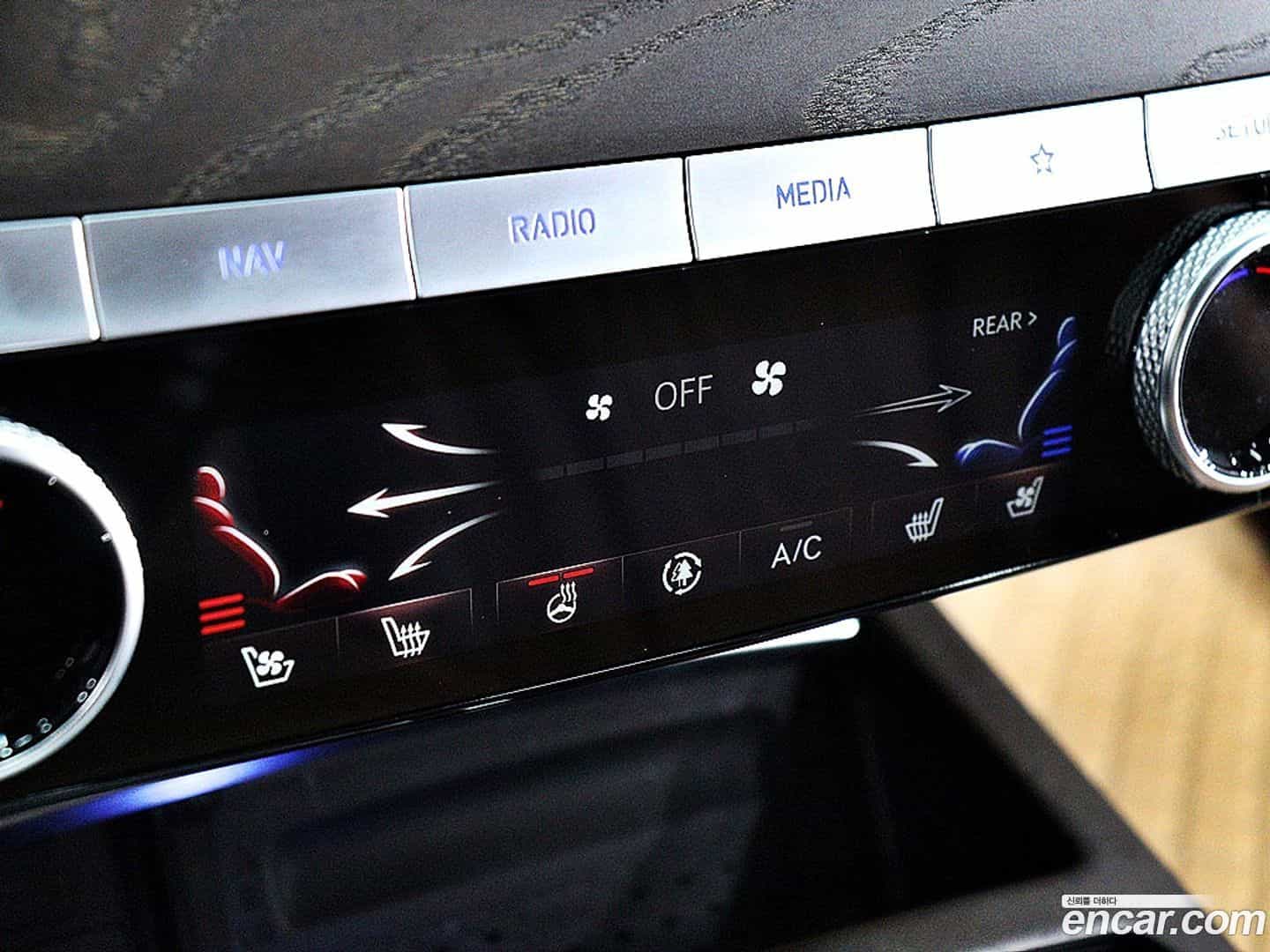 G80 Genesis 2020.6-INNER-009