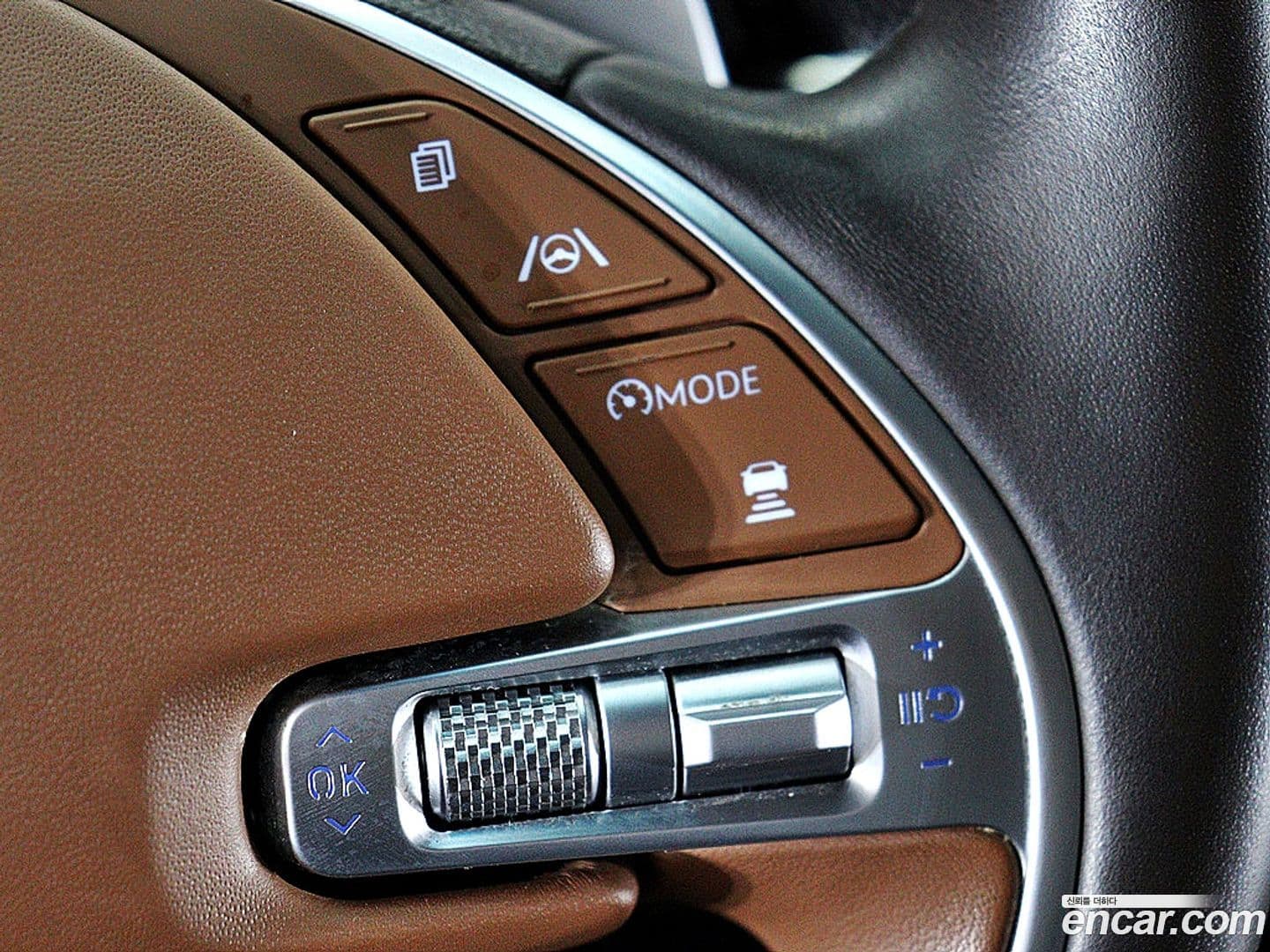 Main__Slider__Photo:G80 Genesis 2020.6-9