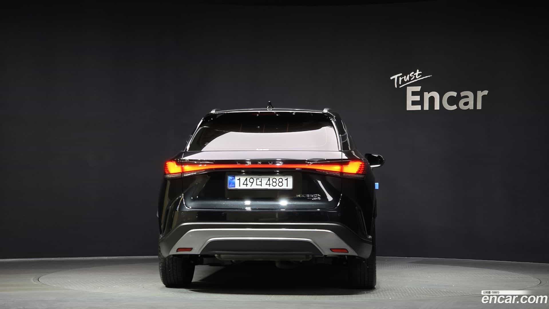 RX Lexus 2025.7-OUTER-004