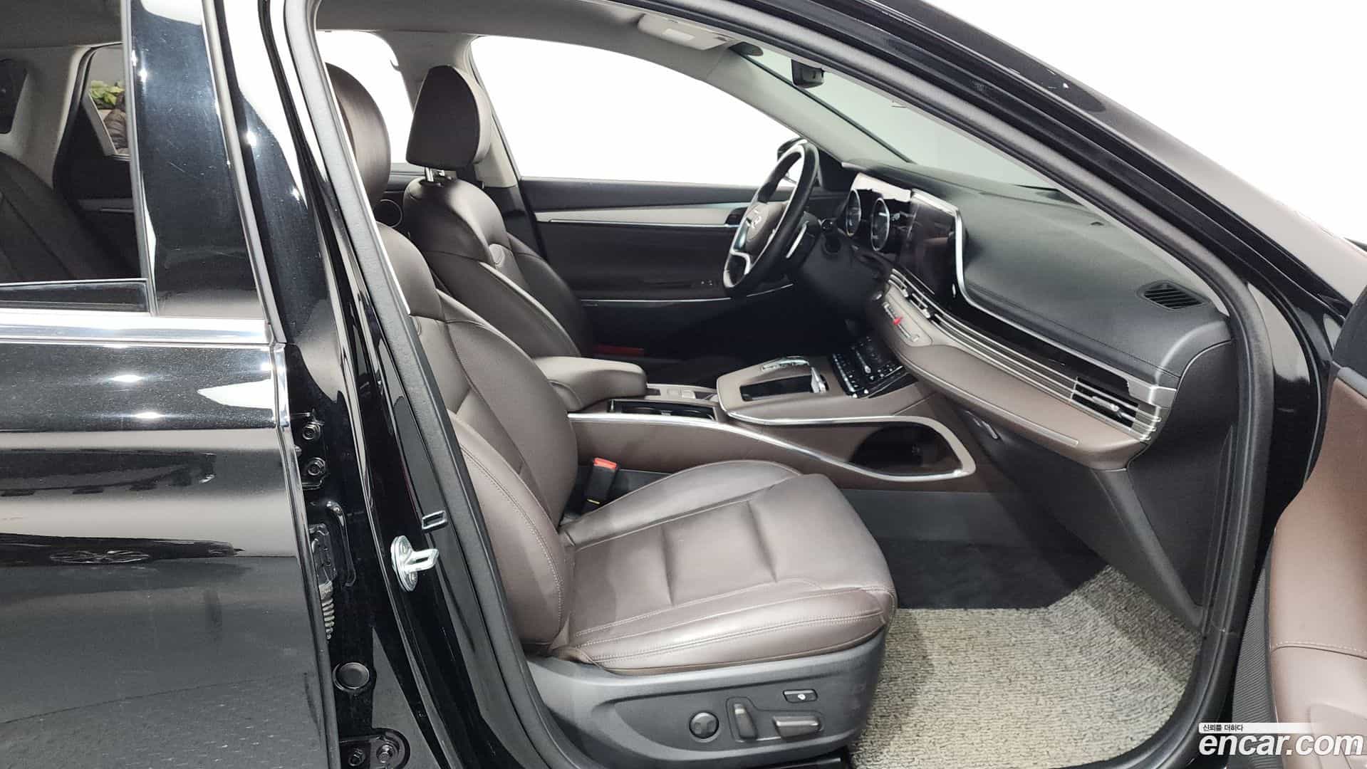 Grandeur Hyundai 2019.11-OPTION-015