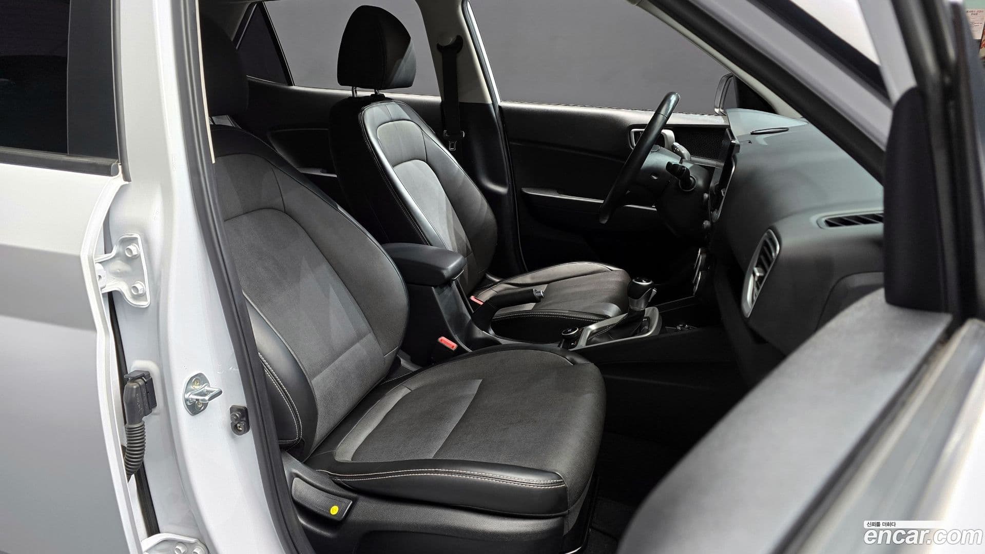 Main__Slider__Photo:Venue Hyundai 2019.7-9