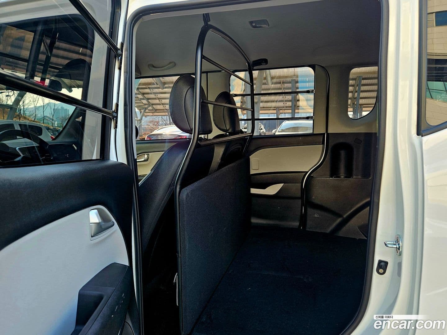 Main__Slider__Photo:RAY Kia 2021.9-14