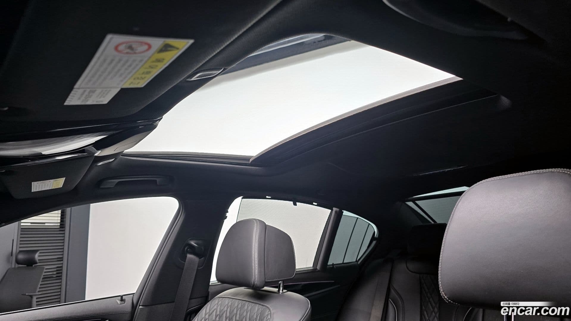 Main__Slider__Photo:5-Series BMW 2019.4-19