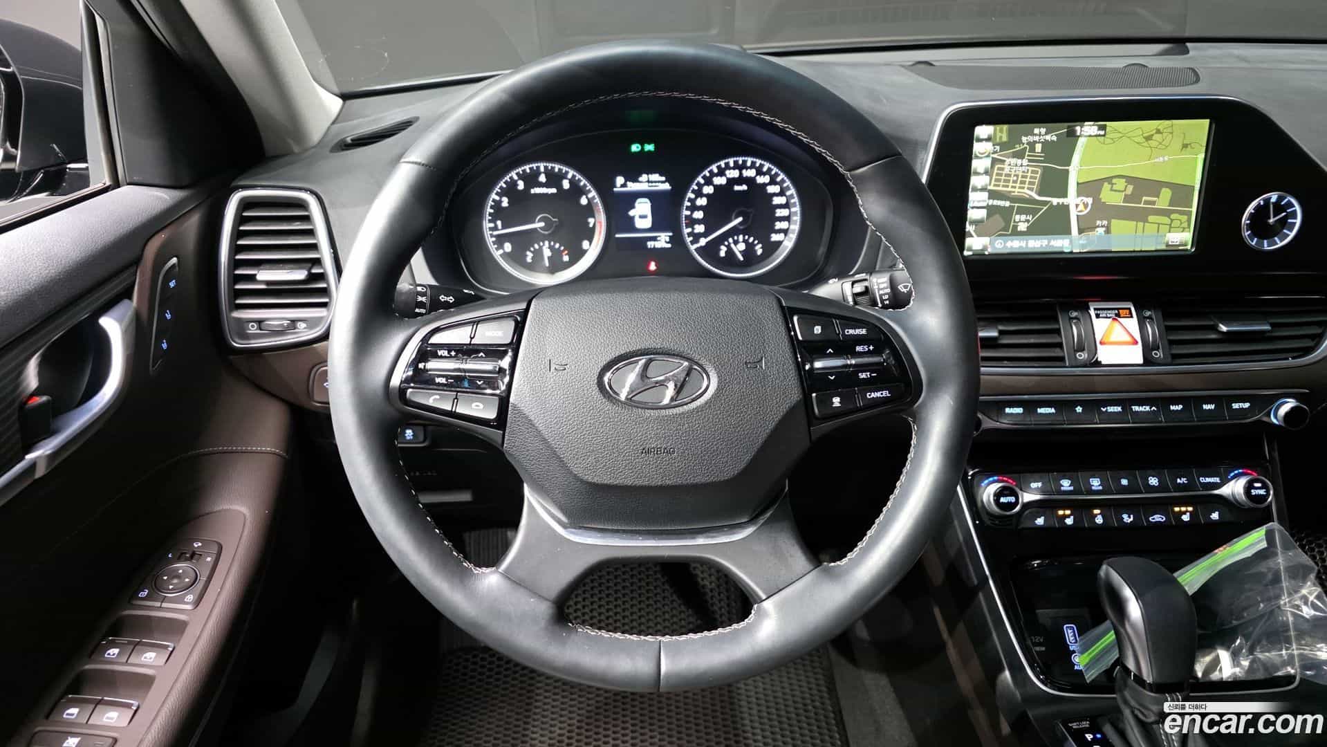 Grandeur Hyundai 2017.4-OPTION-017