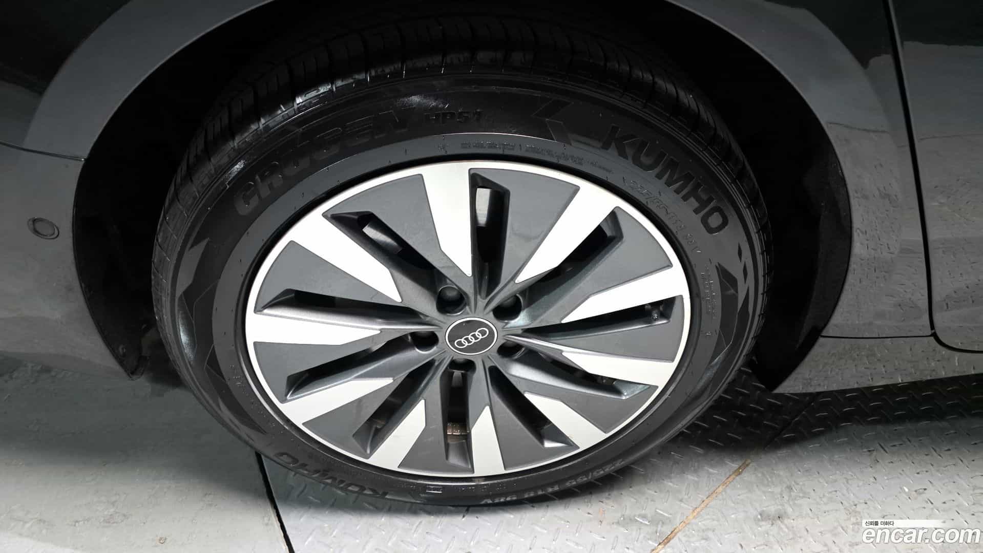 A6 Audi 2021.9-OUTER-005