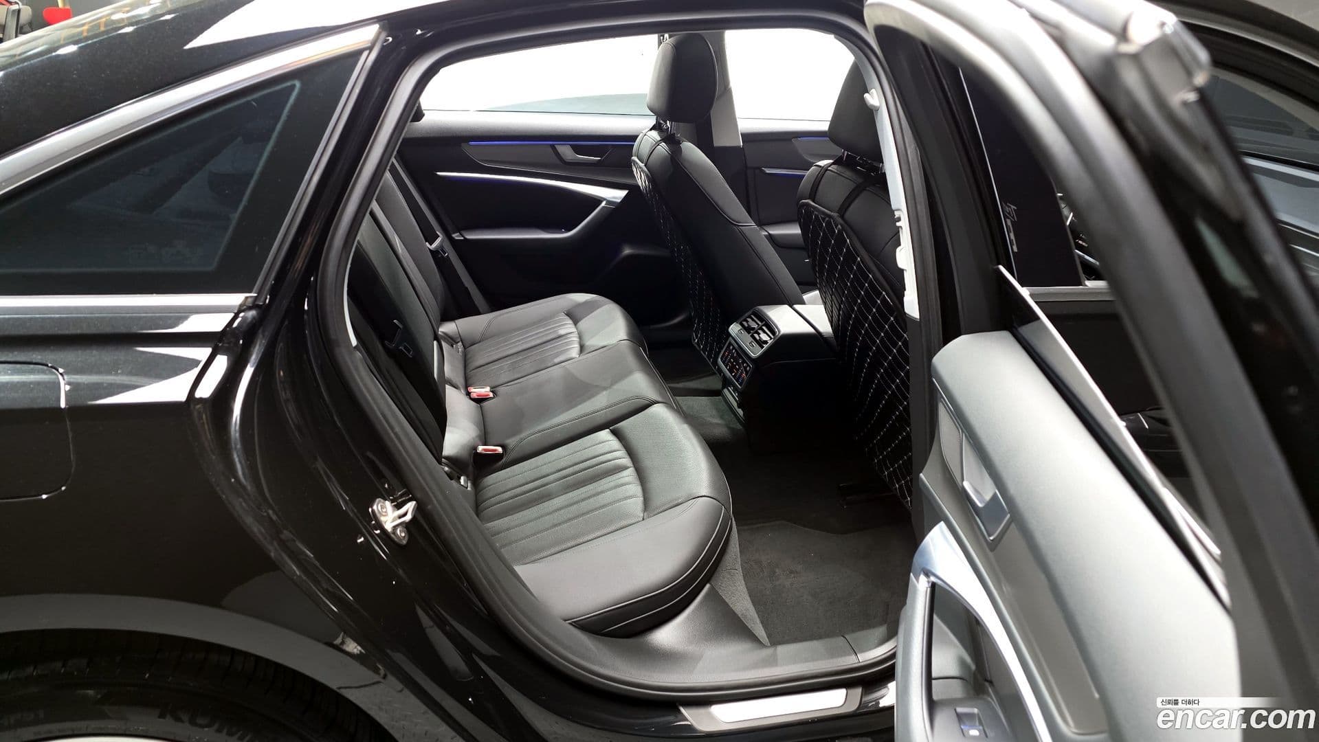 Main__Slider__Photo:A6 Audi 2021.9-11