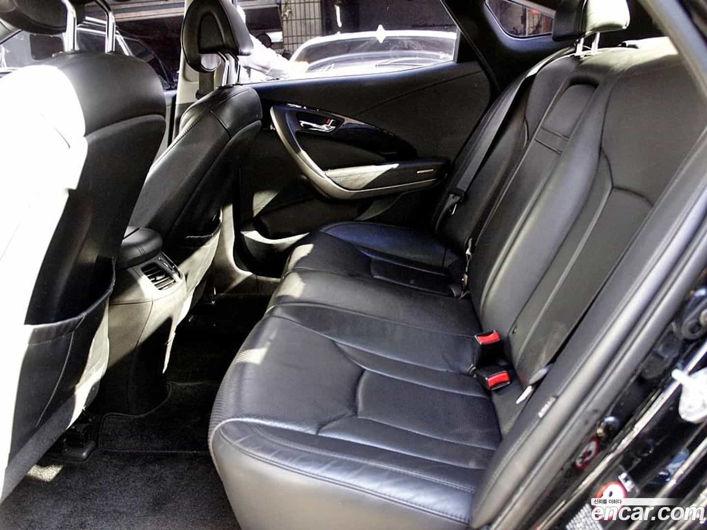 Grandeur Hyundai 2012.1-INNER-006