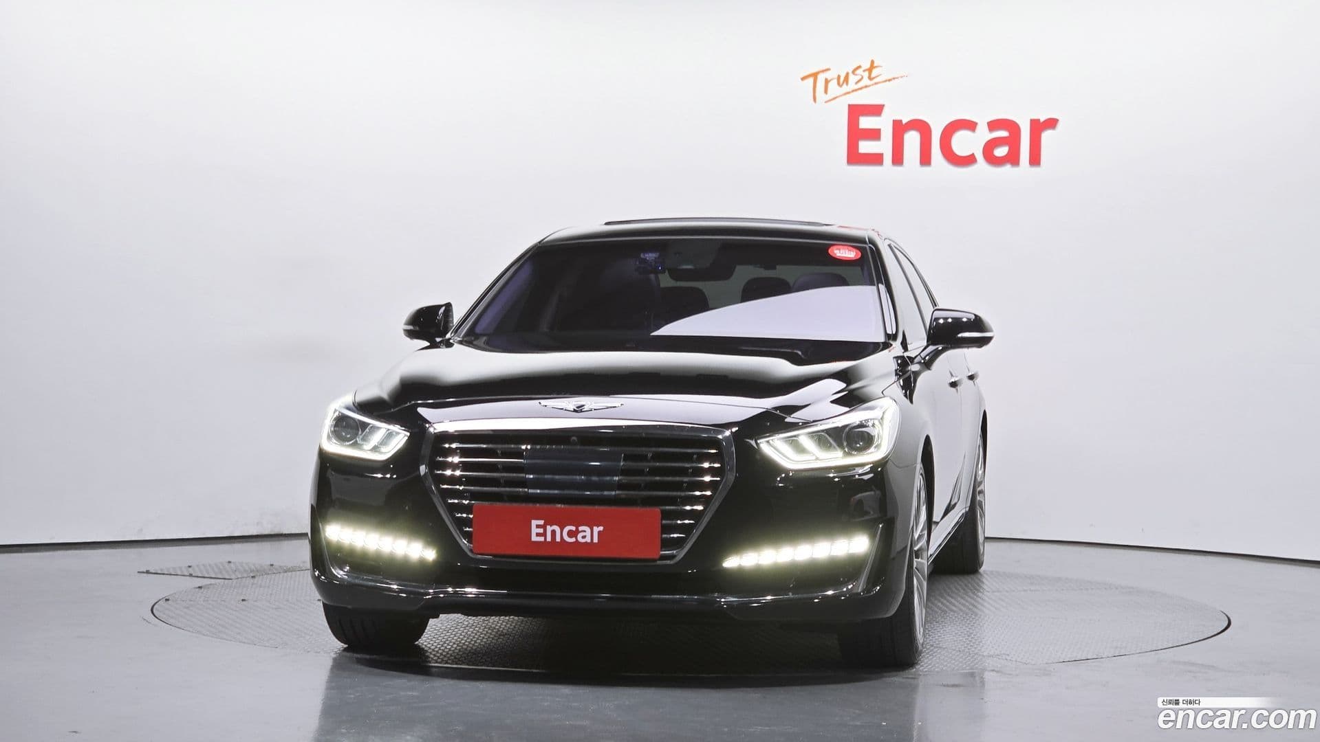 Main__Slider__Photo:EQ900 Genesis 2016.1-2