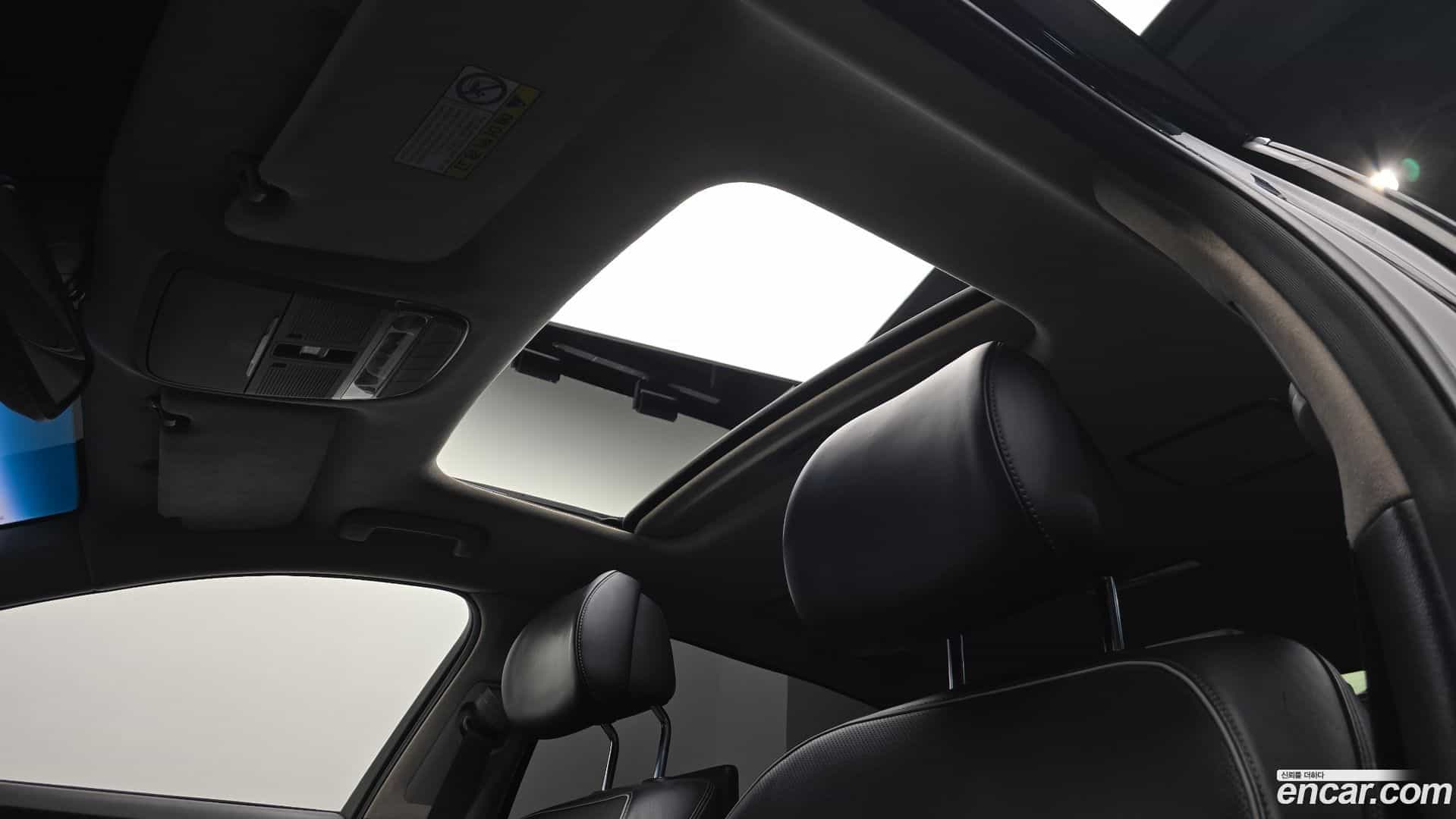 EQ900 Genesis 2016.1-OPTION-023