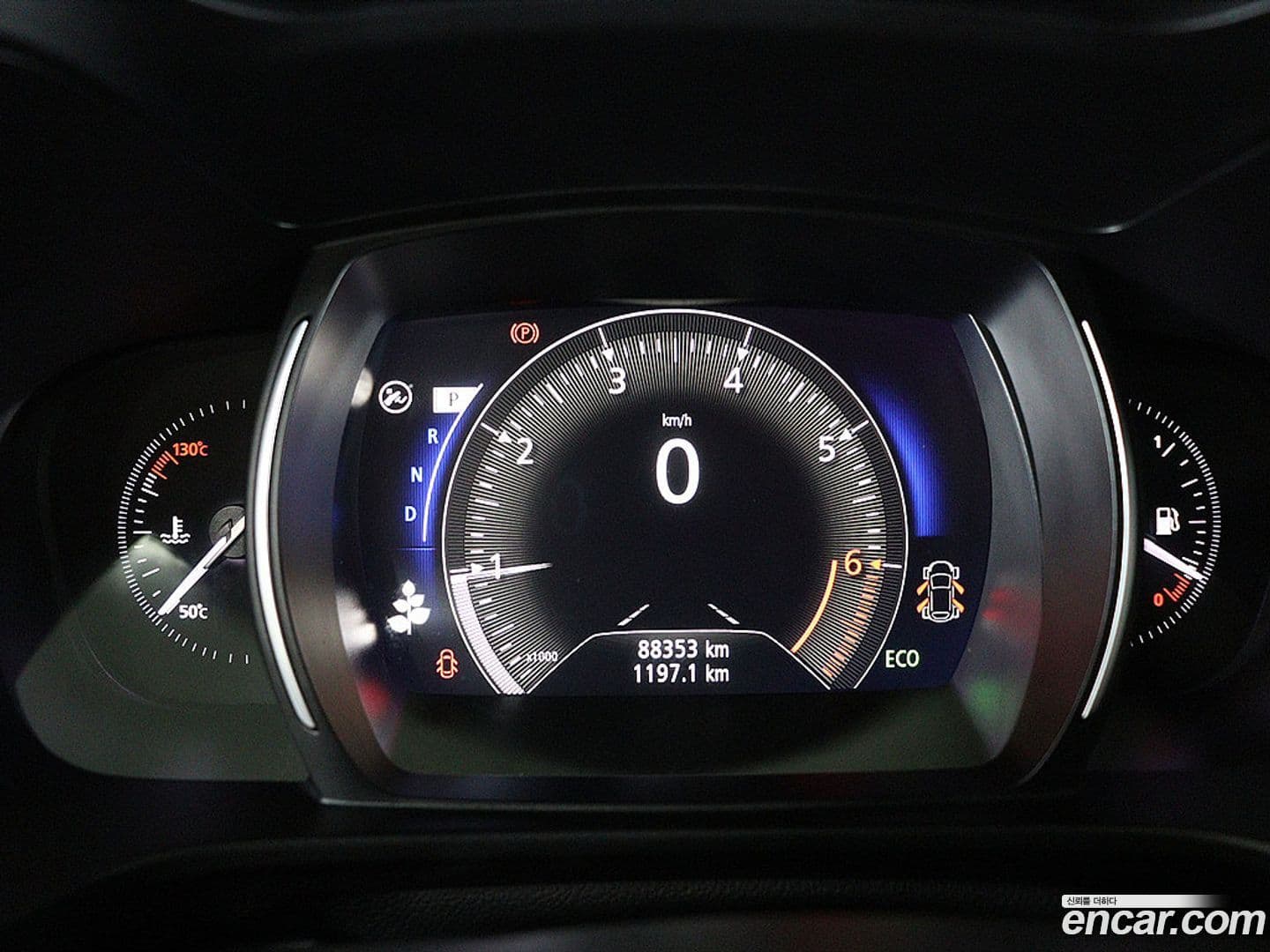 Main__Slider__Photo:QM6 Renault-KoreaSamsung 2020.5-5