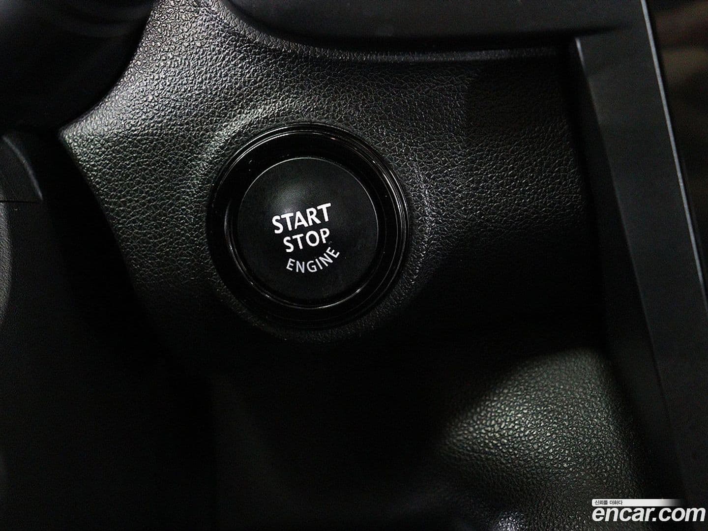 Main__Slider__Photo:QM6 Renault-KoreaSamsung 2020.5-9