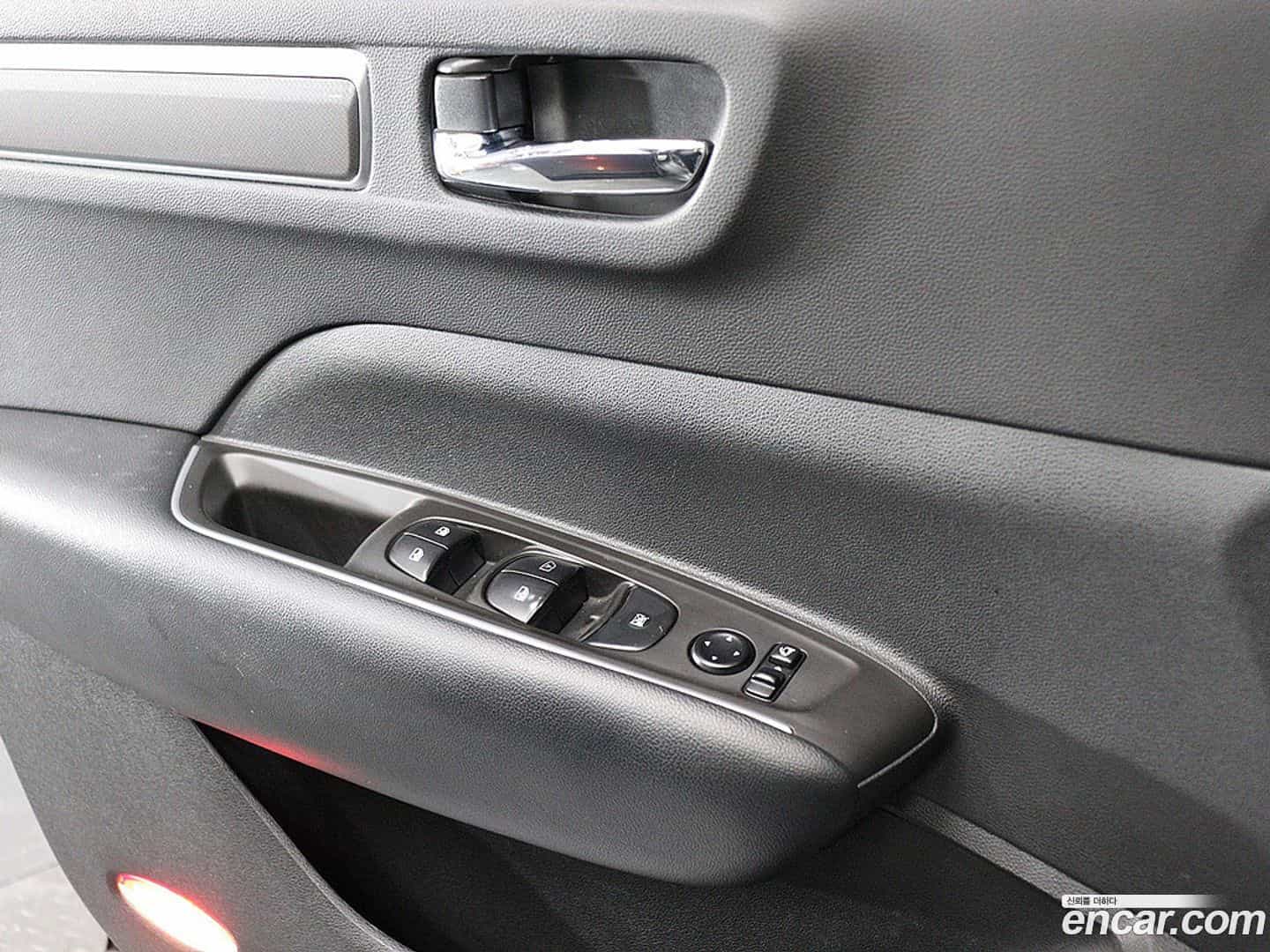 QM6 Renault-KoreaSamsung 2020.5-OPTION-017