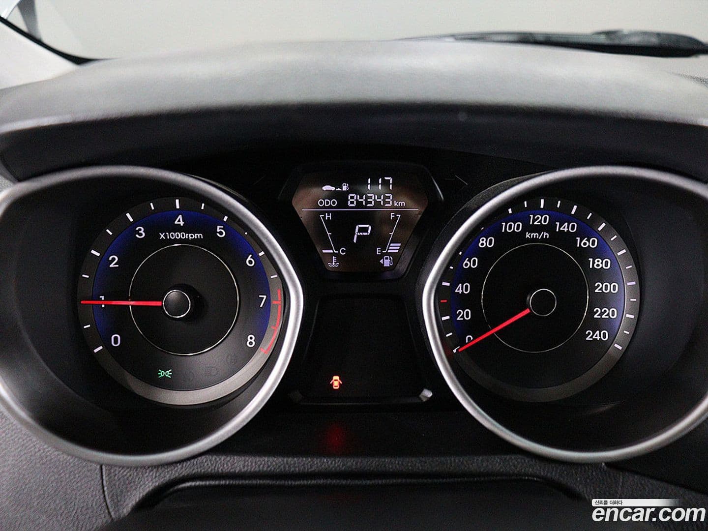 Main__Slider__Photo:AVANTE Hyundai 2012.9-5