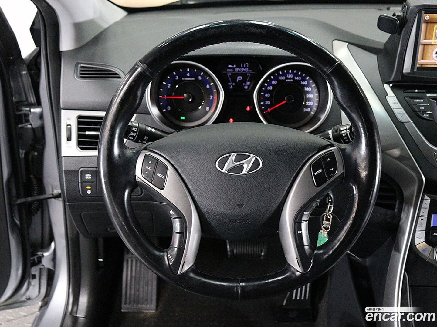 Main__Slider__Photo:AVANTE Hyundai 2012.9-15