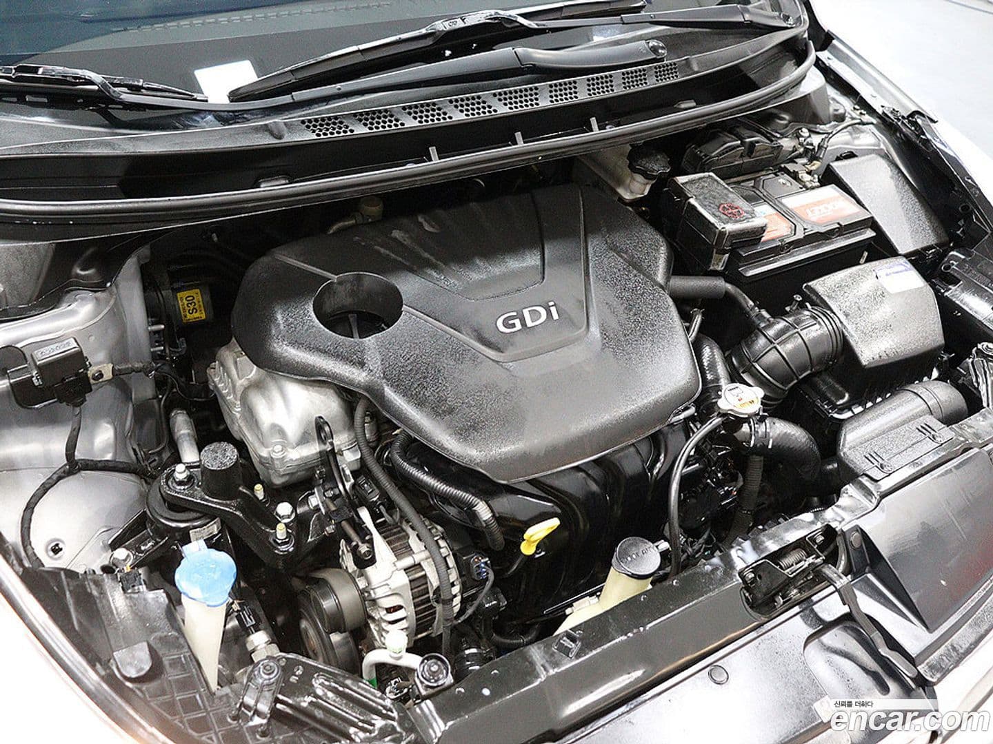 Main__Slider__Photo:AVANTE Hyundai 2012.9-18