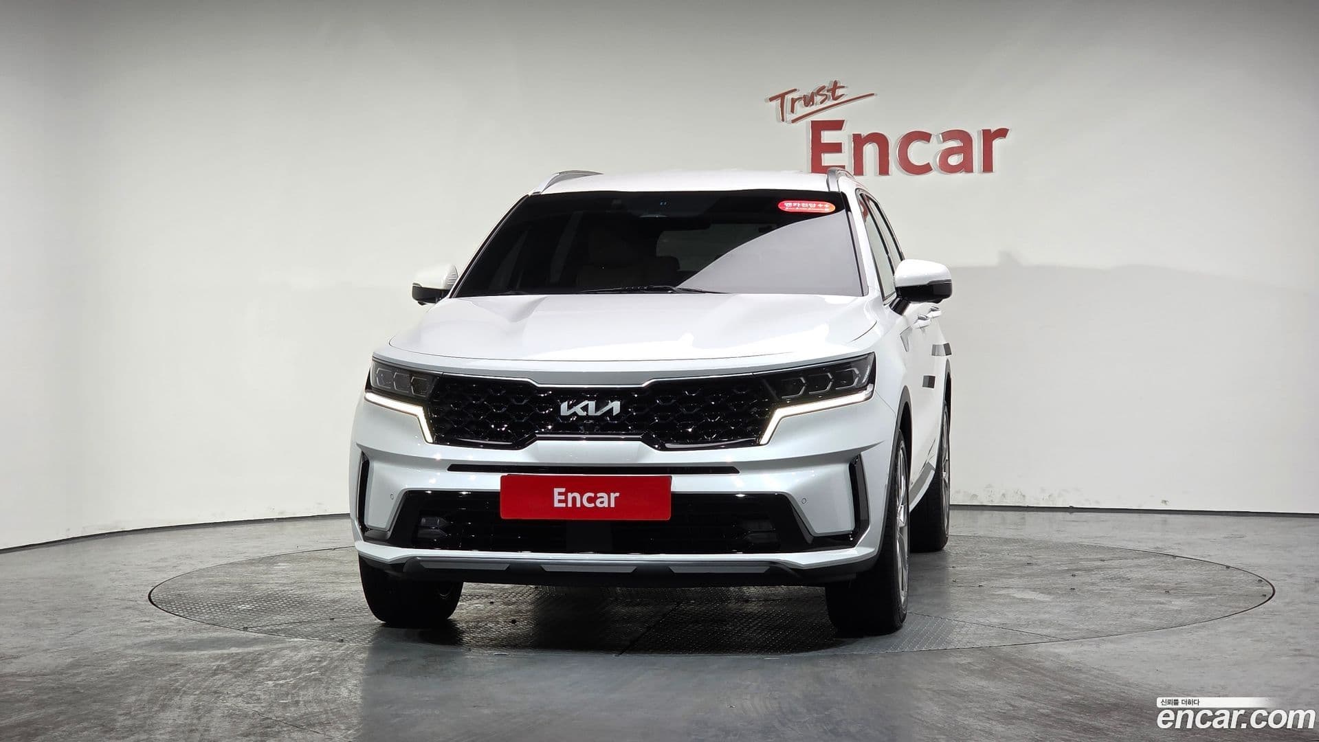 Main__Slider__Photo:Sorento Kia 2022.10-2