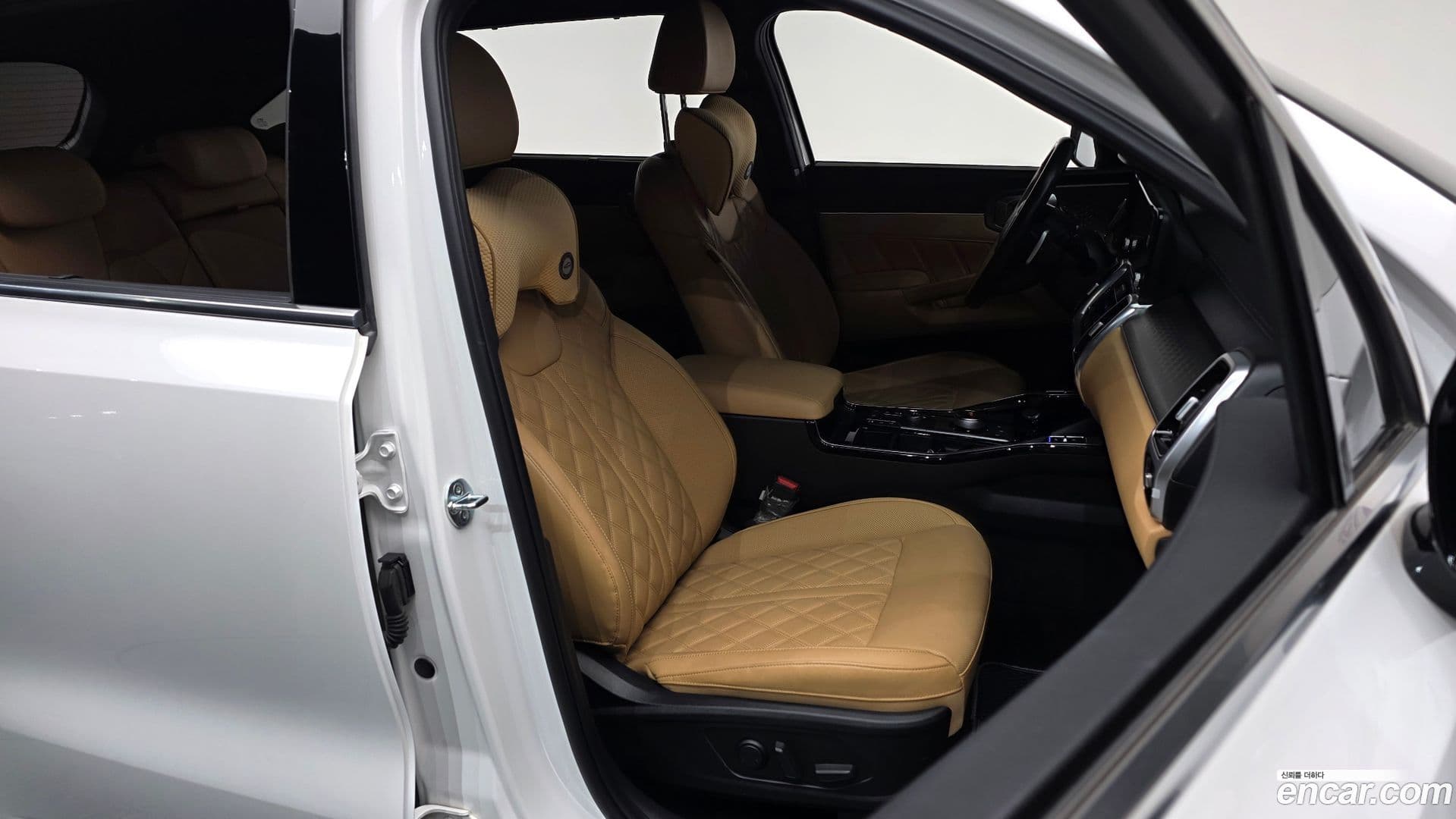 Main__Slider__Photo:Sorento Kia 2022.10-9