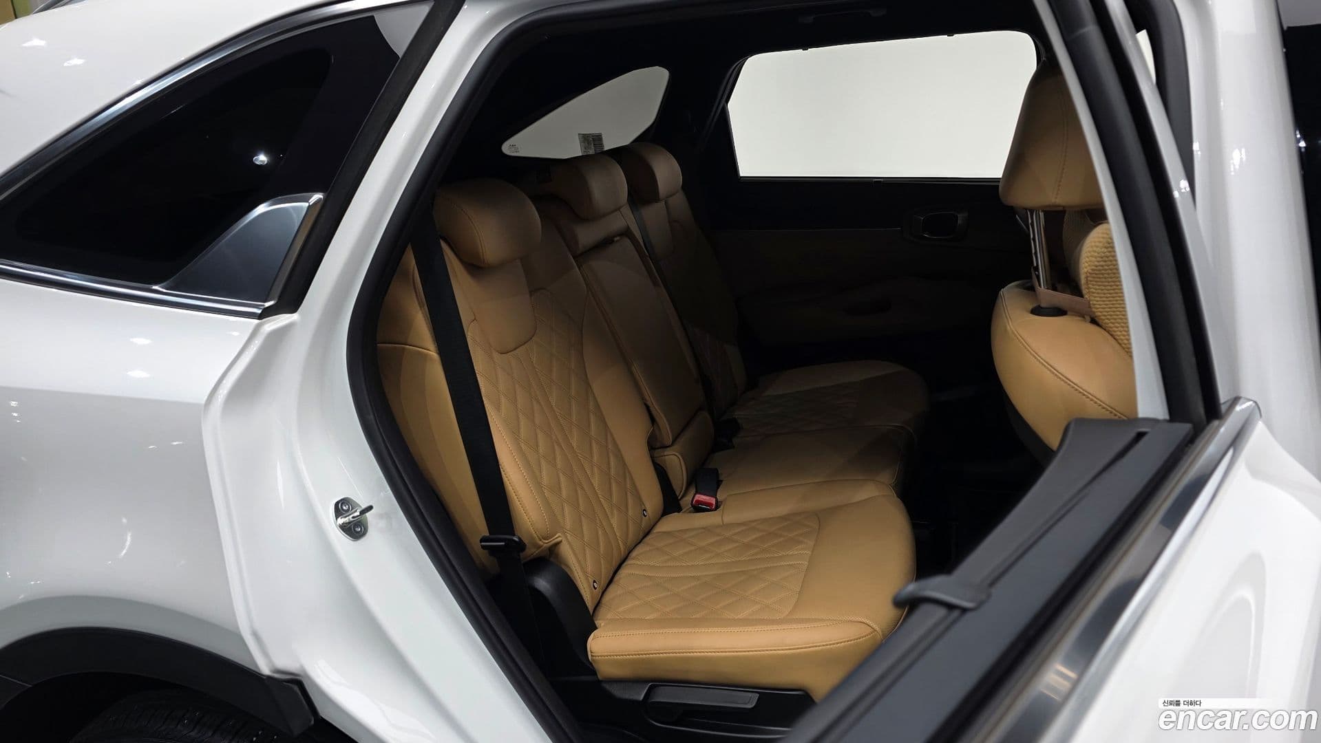 Main__Slider__Photo:Sorento Kia 2022.10-10