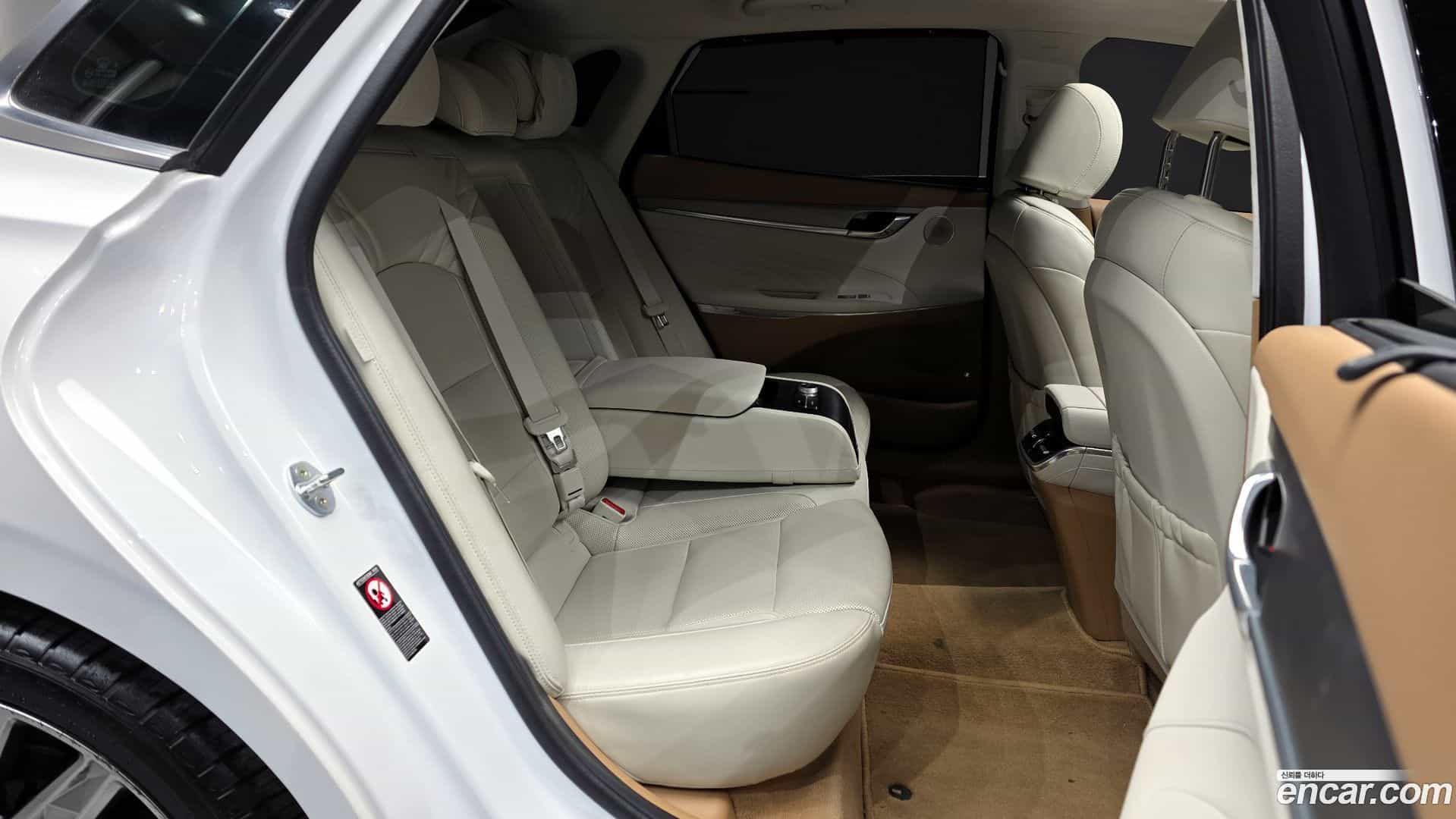 Grandeur Hyundai 2019.11-OPTION-016