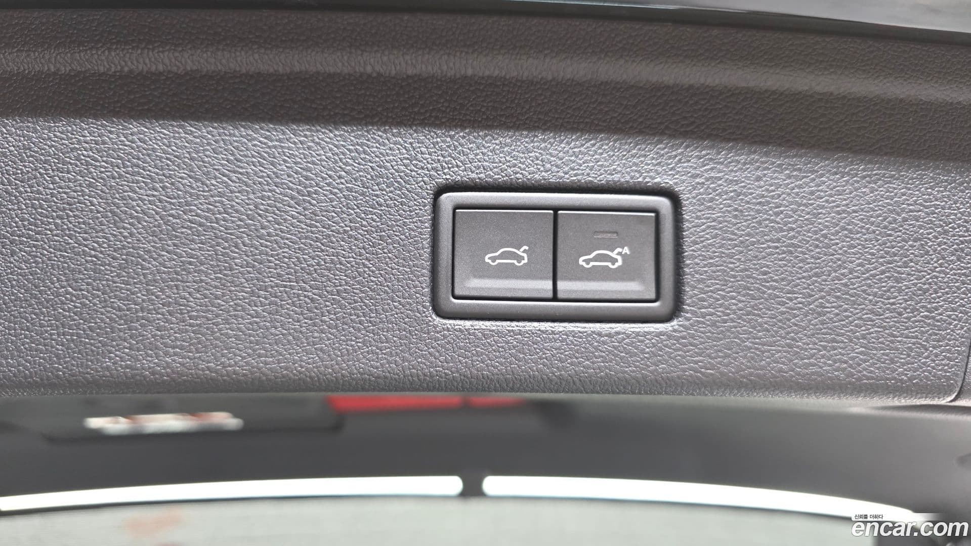 Main__Slider__Photo:Touareg Volkswagen 2025.11-19