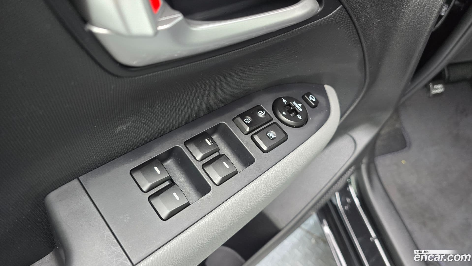 Main__Slider__Photo:RAY Kia 2024.8-13