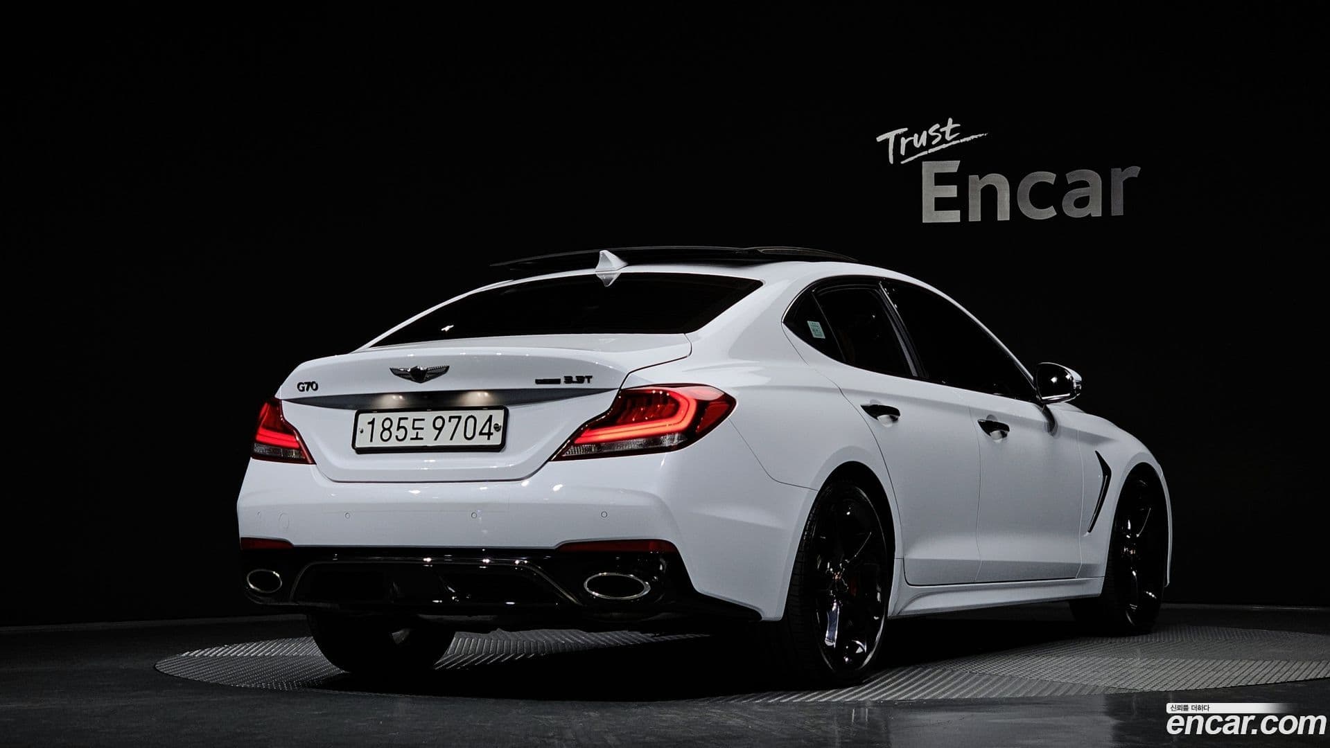 Main__Slider__Photo:G70 Genesis 2018.10-1