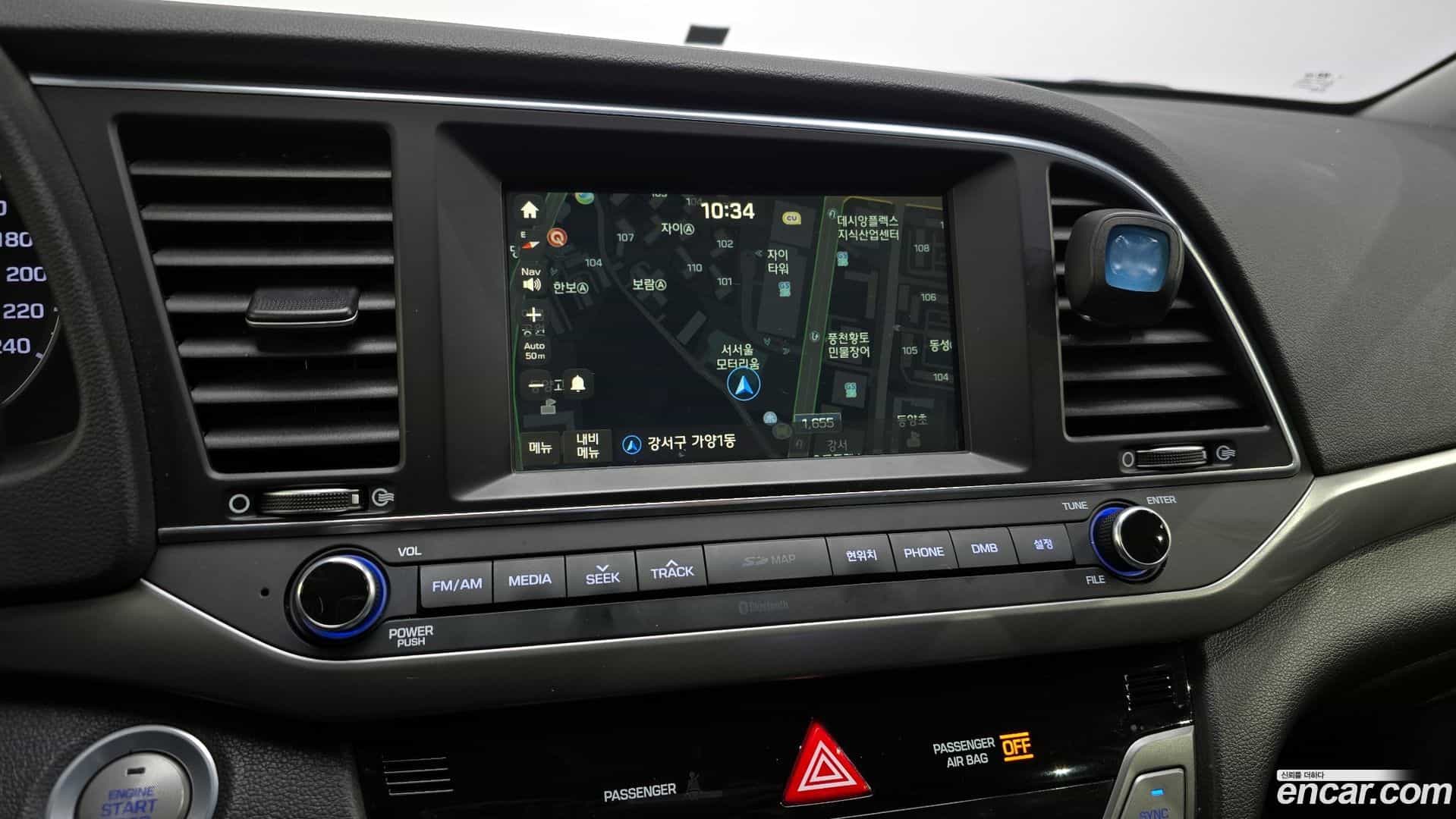 AVANTE Hyundai 2016.0-OPTION-018