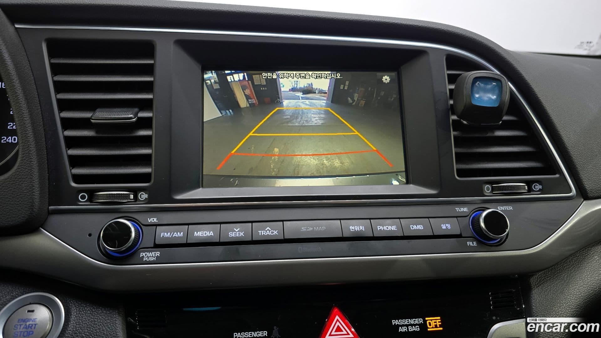 Main__Slider__Photo:AVANTE Hyundai 2016.0-14