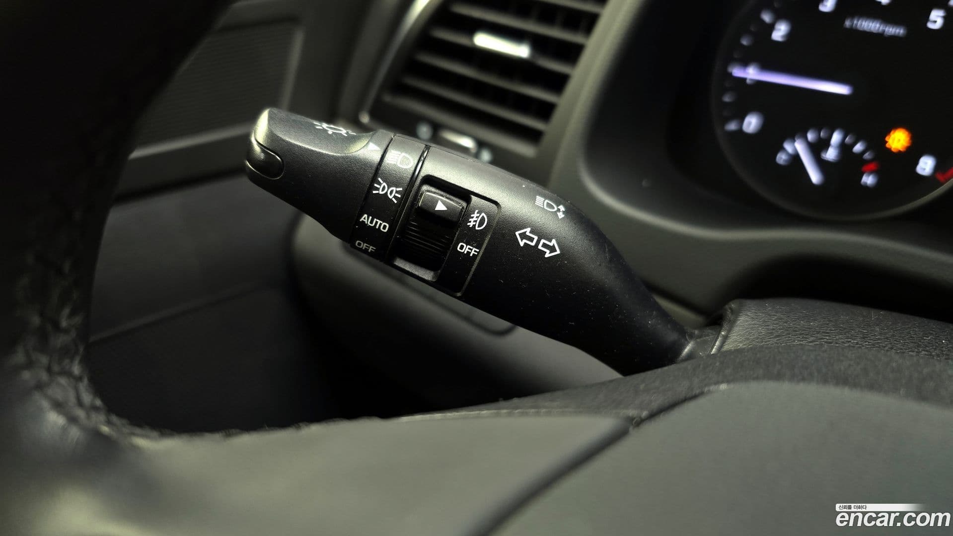 Main__Slider__Photo:AVANTE Hyundai 2016.0-17