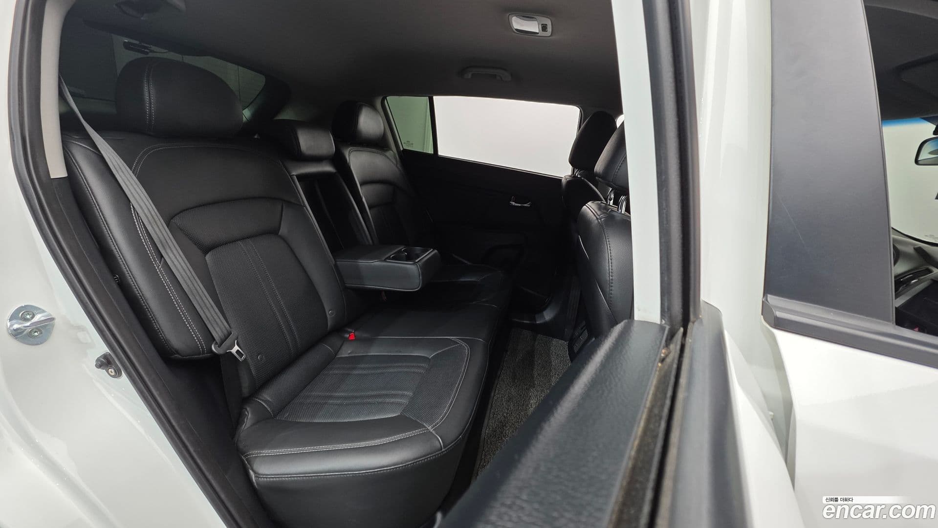 Main__Slider__Photo:Sportage Kia 2013.7-17