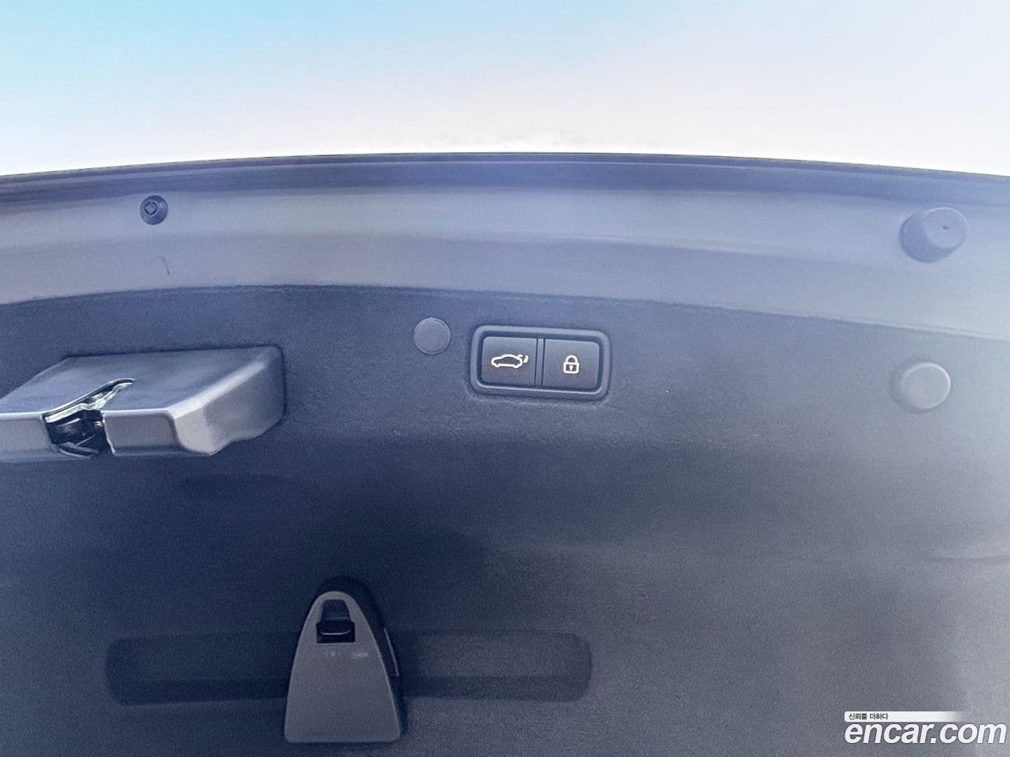 Main__Slider__Photo:Grandeur Hyundai 2022.0-19