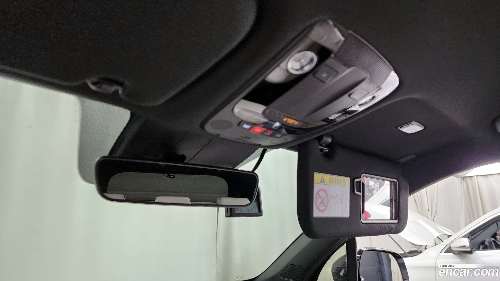 Main__Slider__Photo:Sorento Kia 2021.11-16