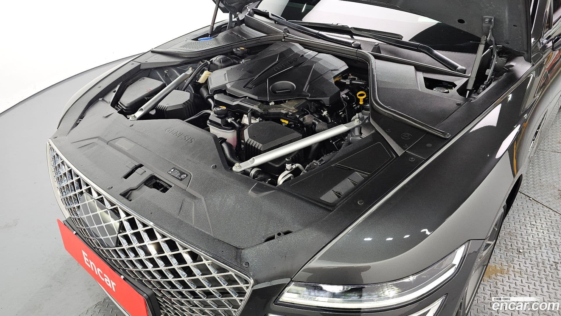 Main__Slider__Photo:G80 Genesis 2023.3-5