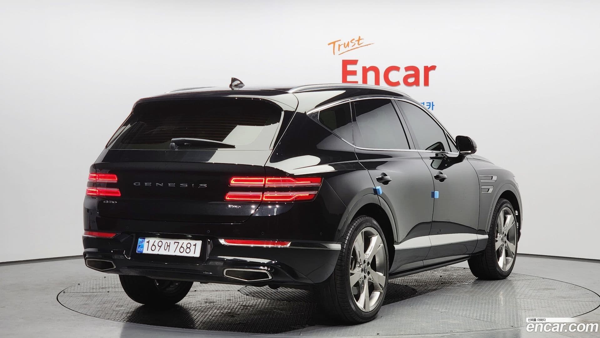 Main__Slider__Photo:GV80 Genesis 2022.10-1