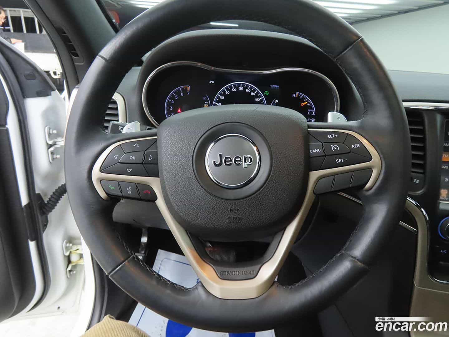 Cherokee Jeep 2015.11-INNER-008