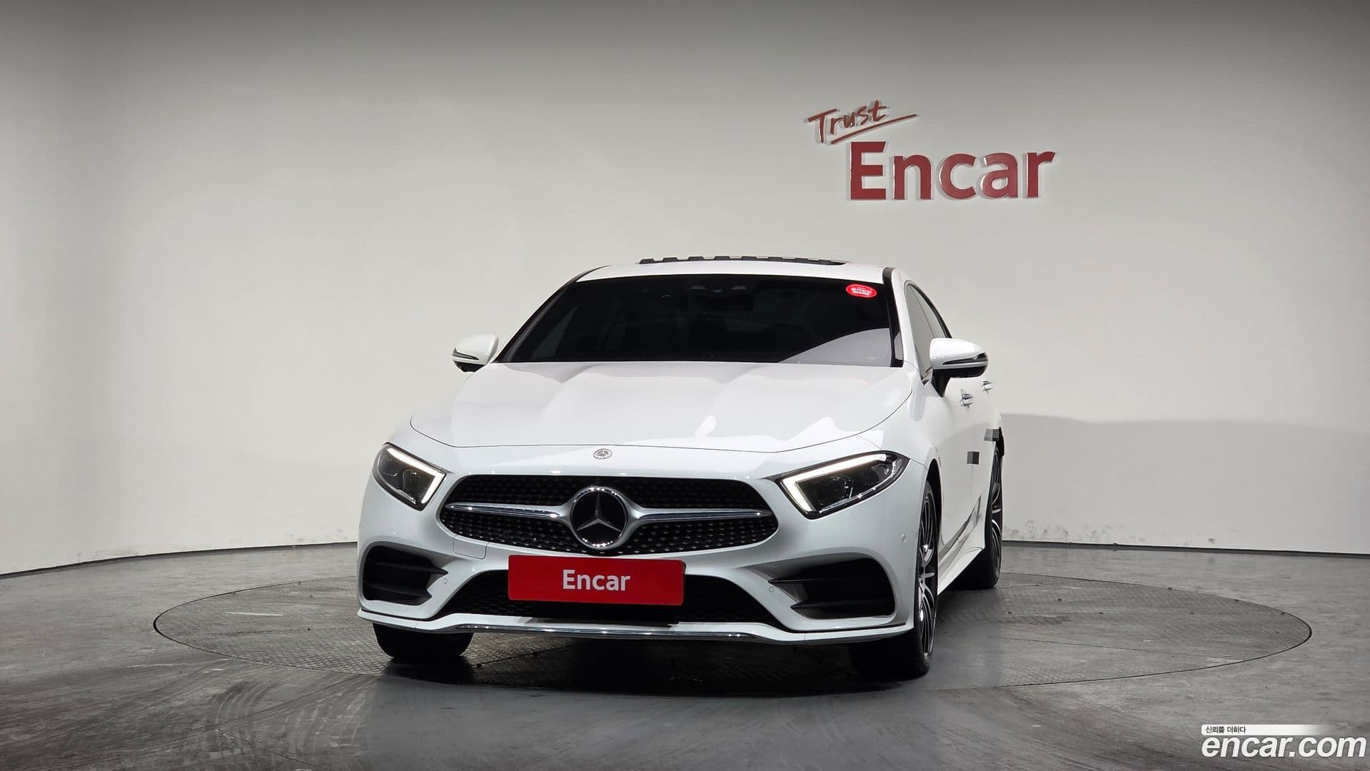 Main__Slider__Photo:CLS-Class Mercedes-Benz 2021.7-2