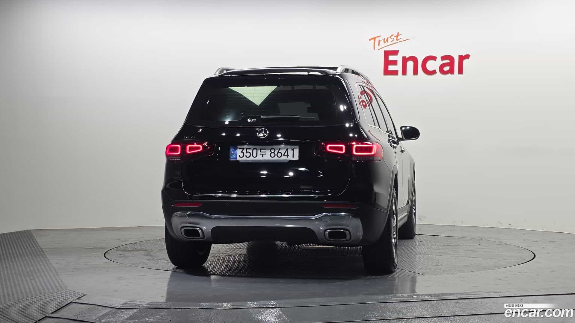 GLB-Class Mercedes-Benz 2021.1-OUTER-004