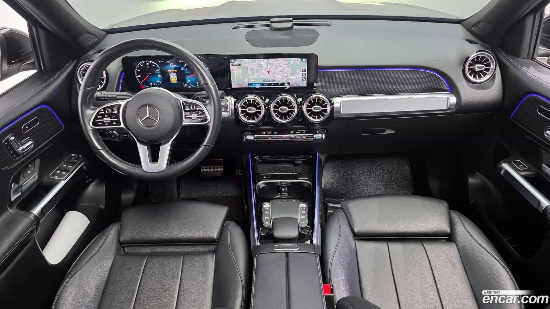 GLB-Class Mercedes-Benz 2021.1-INNER-007