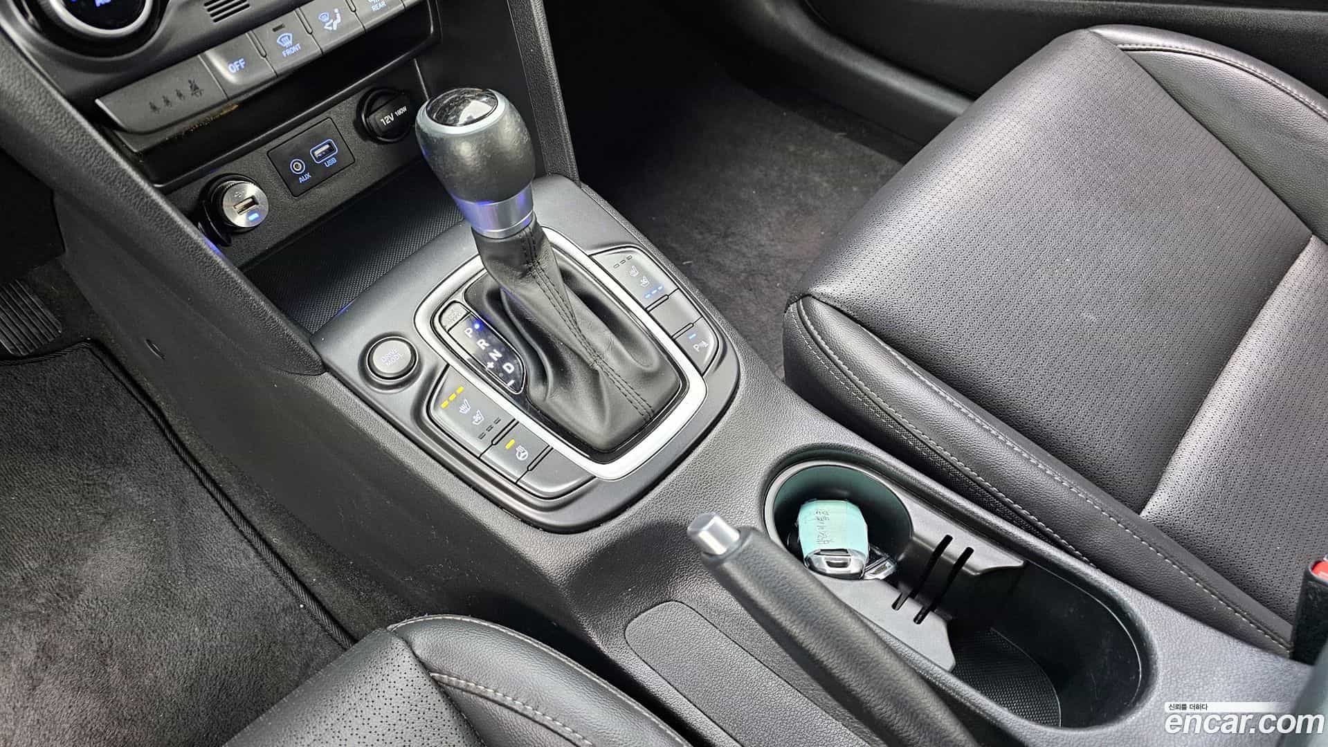 Kona Hyundai 2017.6-INNER-009