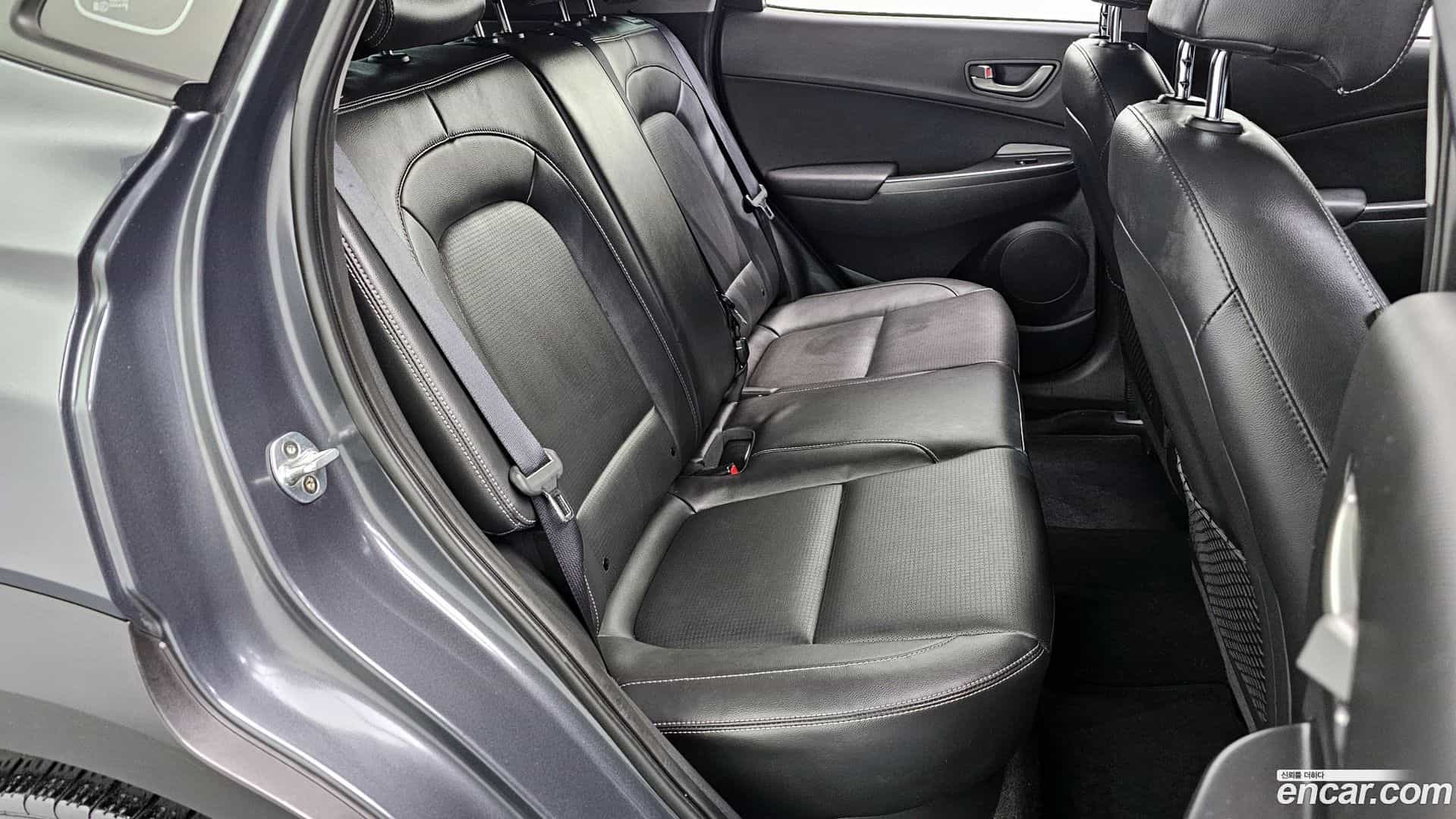 Kona Hyundai 2017.6-OPTION-016