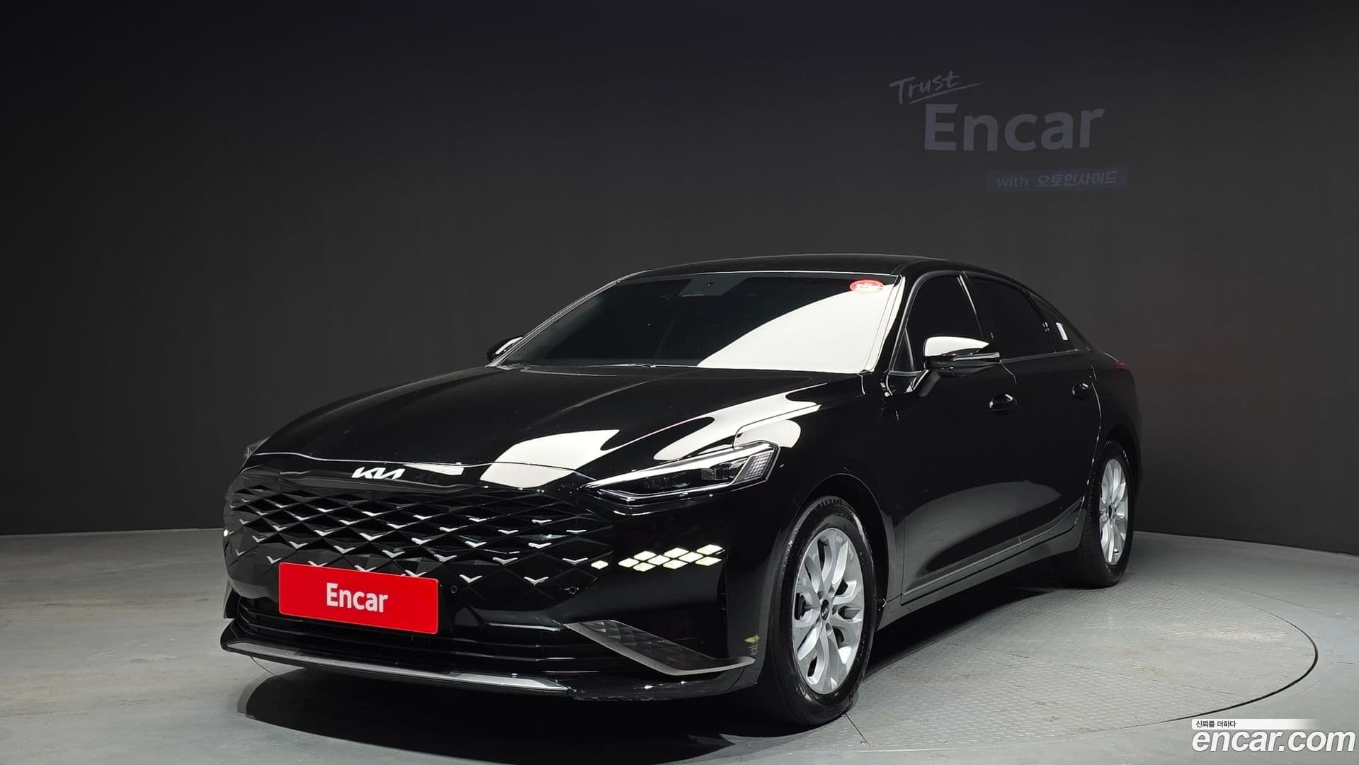 Main__Slider__Photo:K8 Kia 2021.11-0