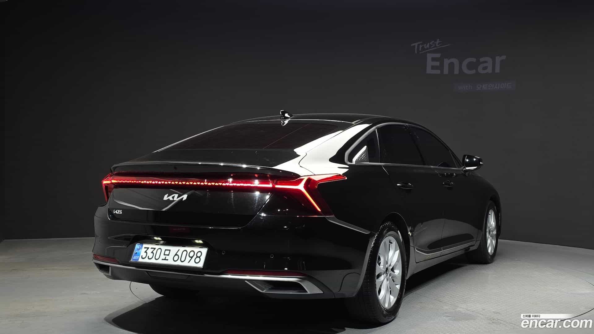 K8 Kia 2021.11-OUTER-002