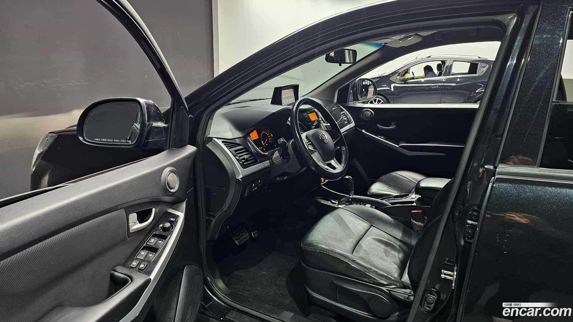 KORANDO KG_Mobility_Ssangyong 2017.1-OPTION-015