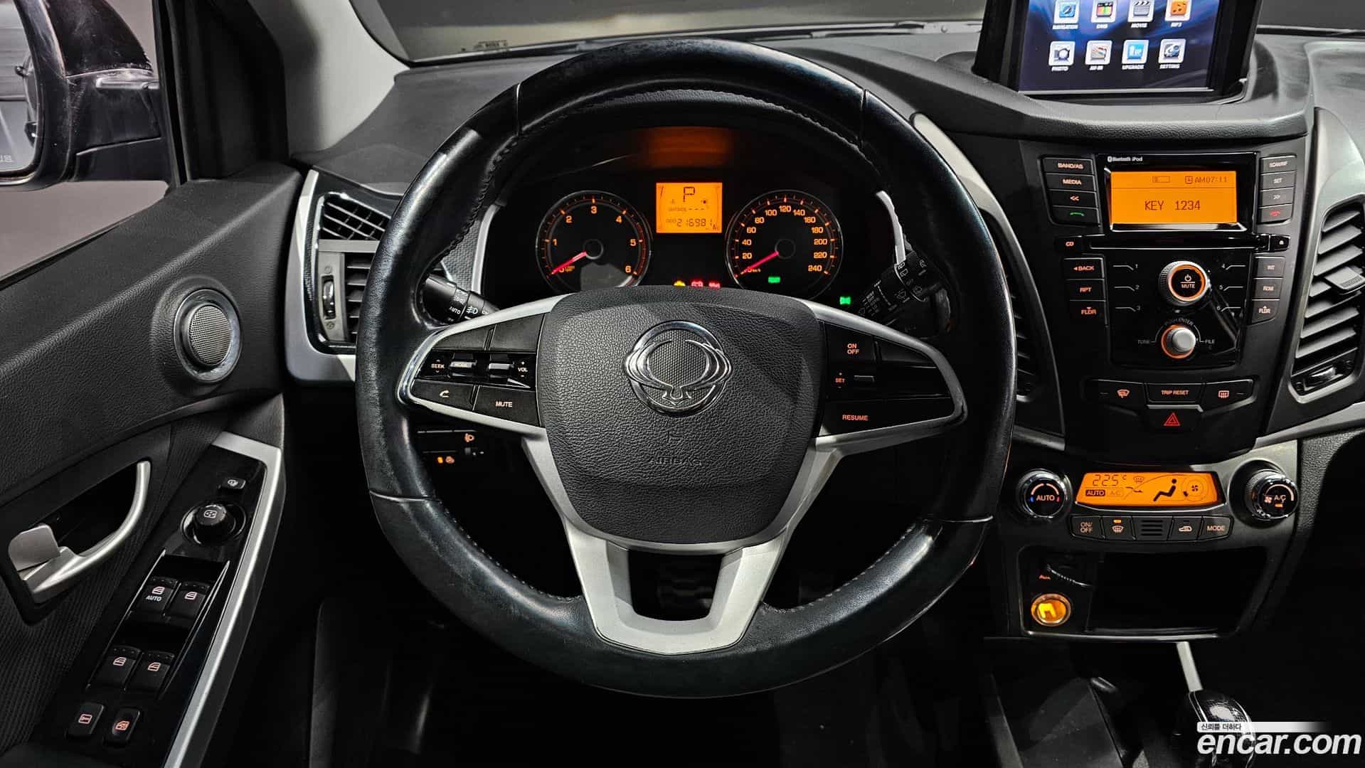 KORANDO KG_Mobility_Ssangyong 2017.1-OPTION-017