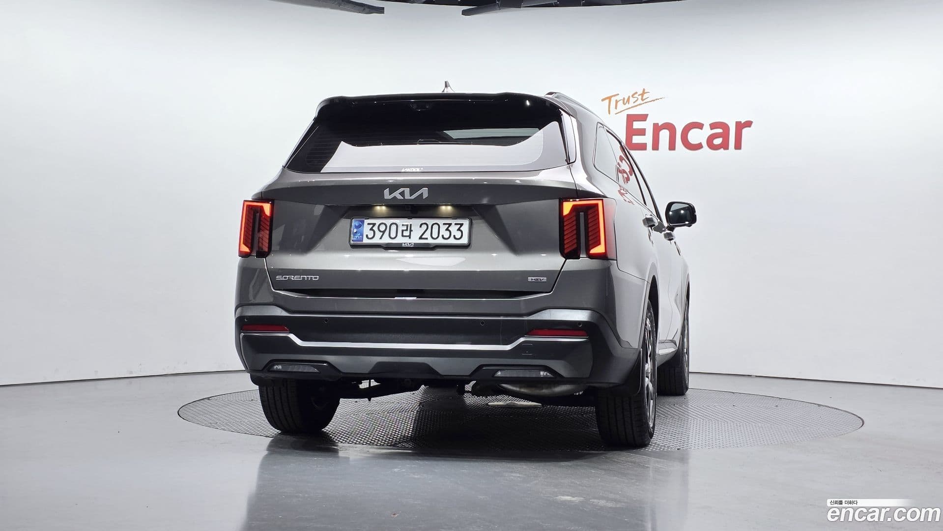 Main__Slider__Photo:Sorento Kia 2024.0-3