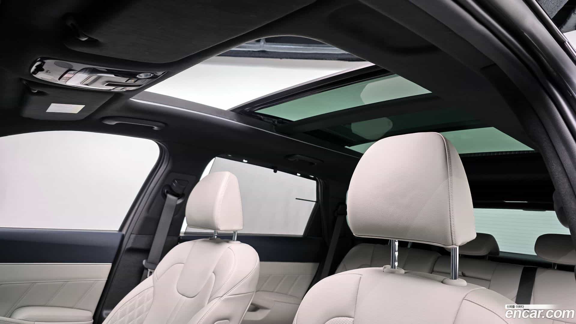 Sorento Kia 2024.0-OPTION-023