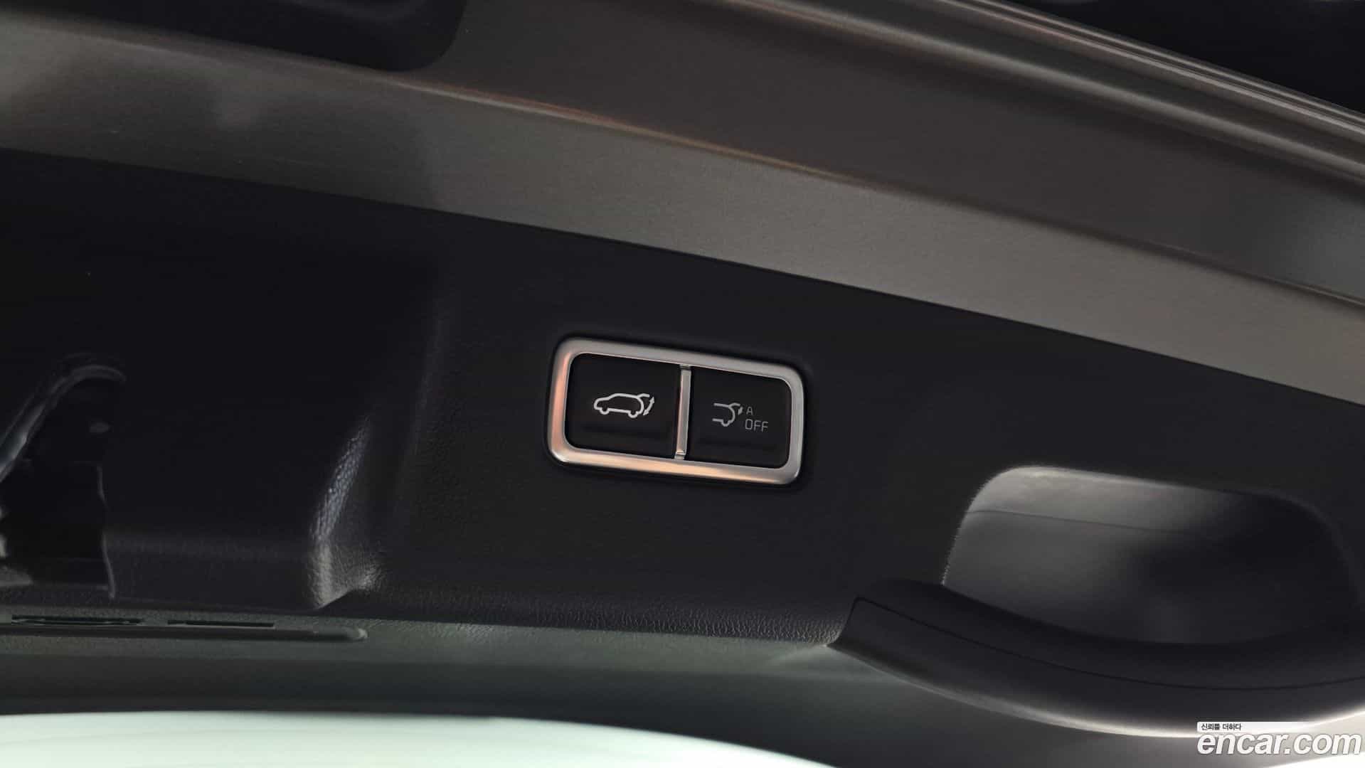 Sorento Kia 2024.0-OPTION-024